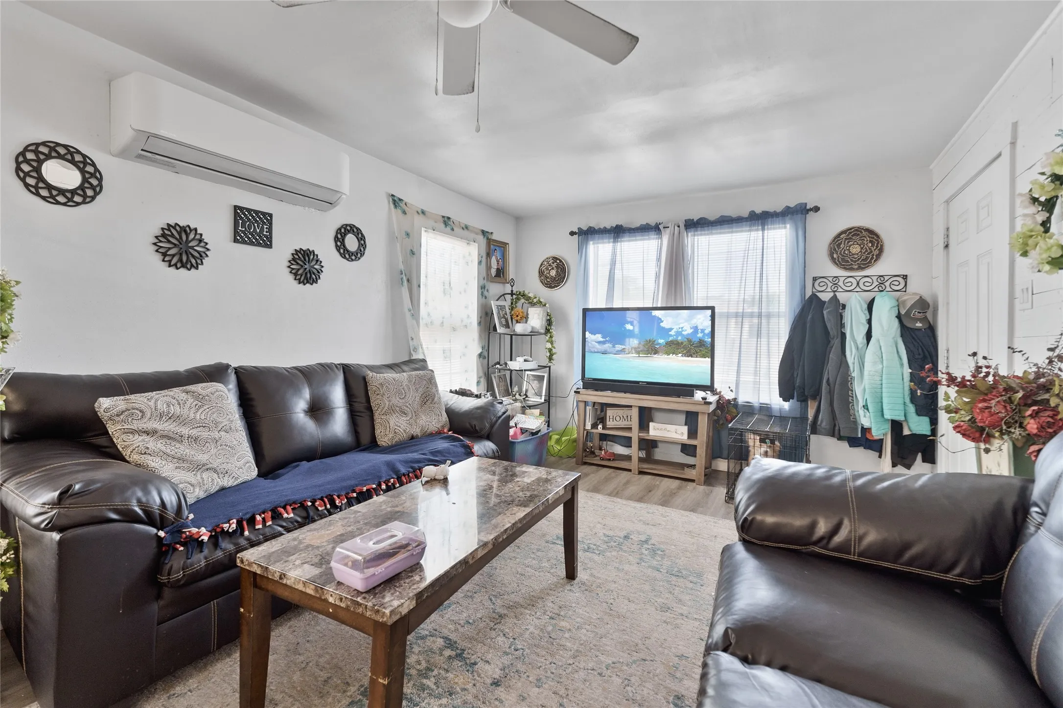Triplex For Sale in Taylor County , 1041 S 14th Street, Abilene, Texas 79602, 6 Bedrooms, 4 Bathrooms, Garage spaces, 0 Sqft, built in 1928, Price $380,000, mls#21265657, Real Estate Agent in Abilene, Homes For Sale in Taylor county, Homes For Sale in Abilene, Realtor in Abilene Texas, Real Estate Brokerage Independent Realty Texas, Luminita Cordes Realtor