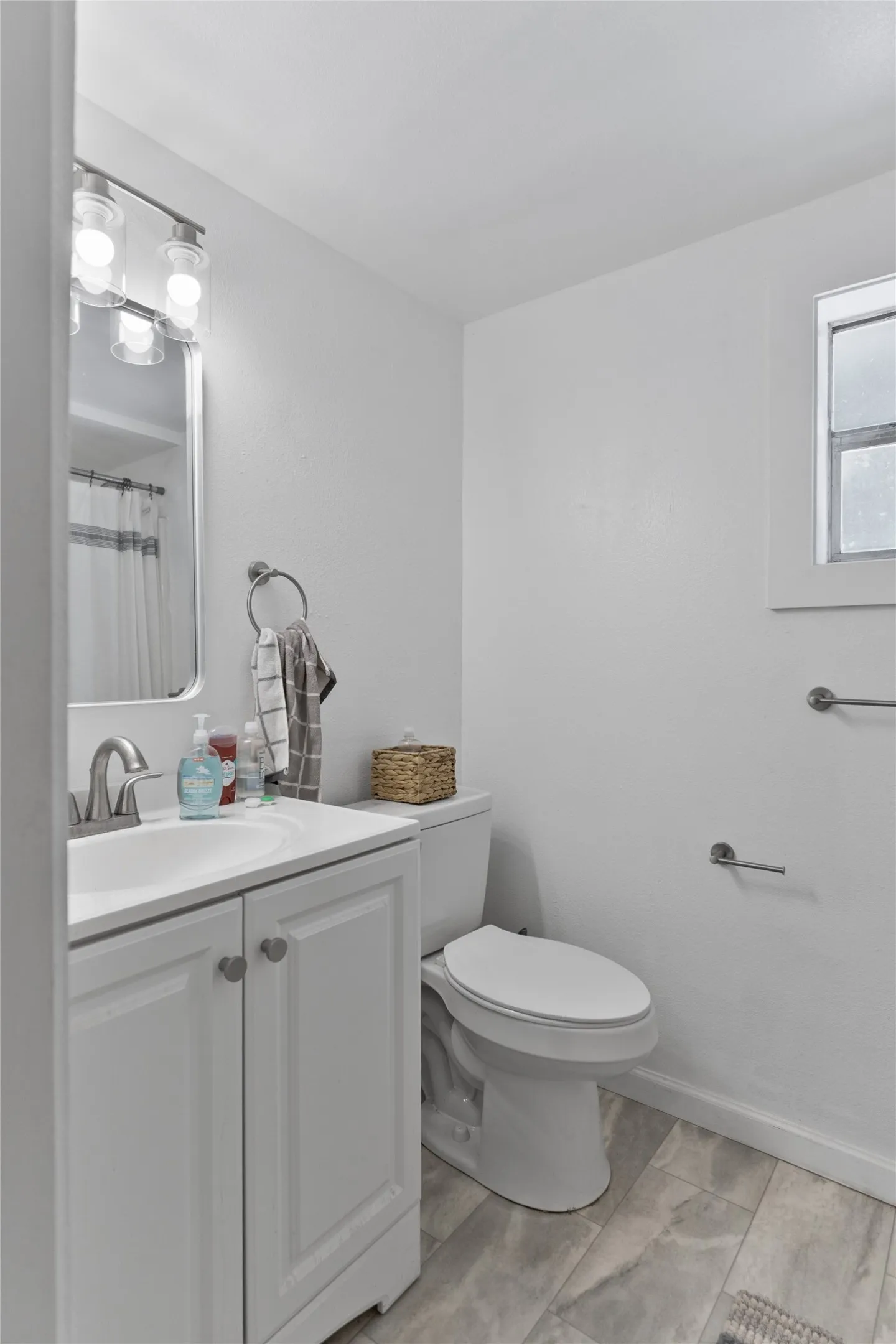 Triplex For Sale in Taylor County , 1041 S 14th Street, Abilene, Texas 79602, 6 Bedrooms, 4 Bathrooms, Garage spaces, 0 Sqft, built in 1928, Price $380,000, mls#21265657, Real Estate Agent in Abilene, Homes For Sale in Taylor county, Homes For Sale in Abilene, Realtor in Abilene Texas, Real Estate Brokerage Independent Realty Texas, Luminita Cordes Realtor