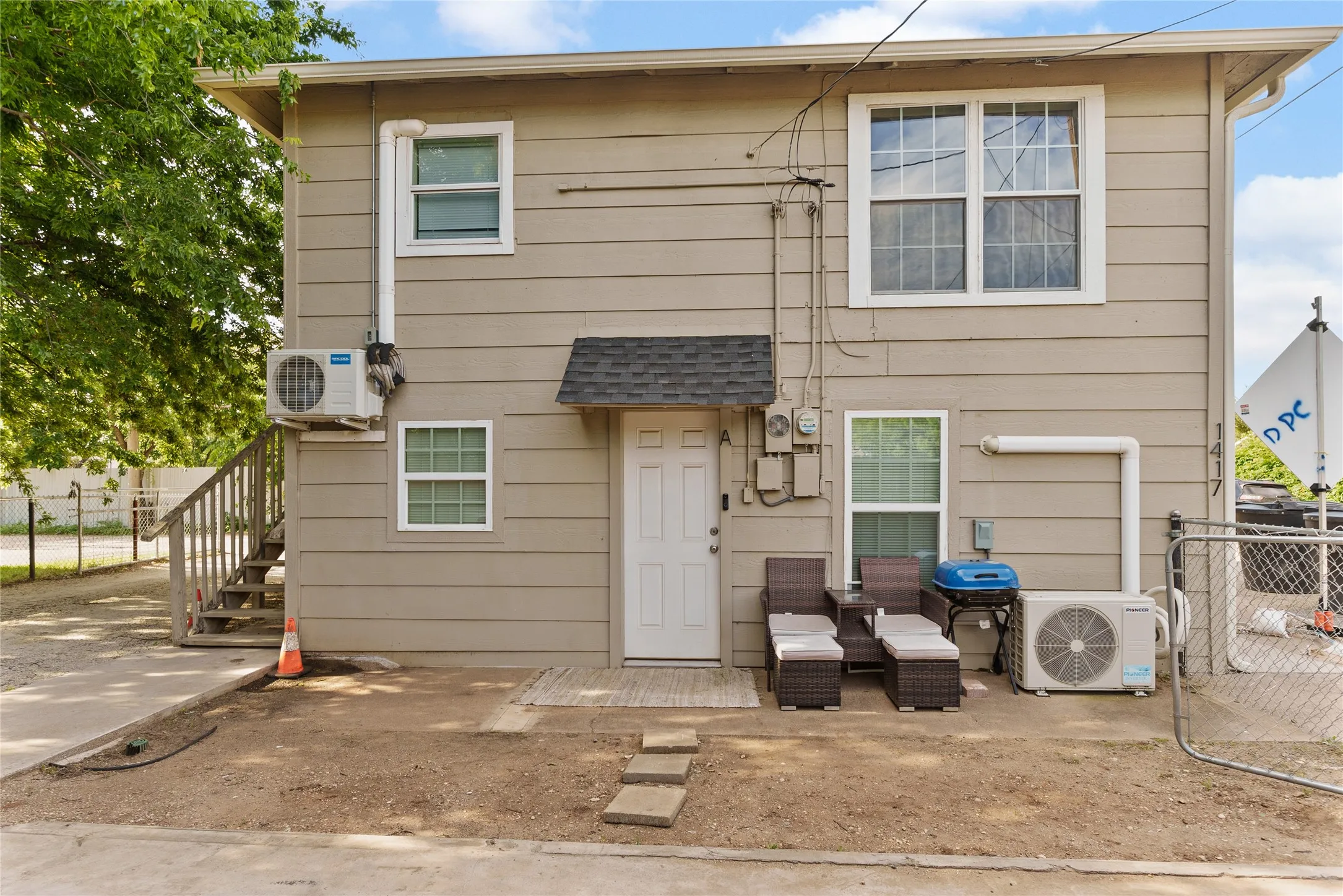 Triplex For Sale in Taylor County , 1041 S 14th Street, Abilene, Texas 79602, 6 Bedrooms, 4 Bathrooms, Garage spaces, 0 Sqft, built in 1928, Price $380,000, mls#21265657, Real Estate Agent in Abilene, Homes For Sale in Taylor county, Homes For Sale in Abilene, Realtor in Abilene Texas, Real Estate Brokerage Independent Realty Texas, Luminita Cordes Realtor
