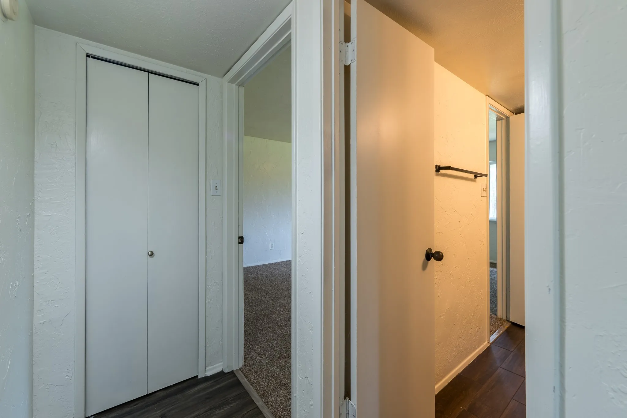 Single Family Residence For Sale in Denton County , 5728 Pearce Street, The Colony, Texas 75056, 2 Bedrooms, 1 Bathroom, 1 Garage spaces, 1,076 Sqft, built in 1983, Price $249,900, mls#21265177, Real Estate Agent in The Colony, Homes For Sale in Denton county, Homes For Sale in The Colony, Realtor in The Colony Texas, Real Estate Brokerage Independent Realty Texas, Luminita Cordes Realtor