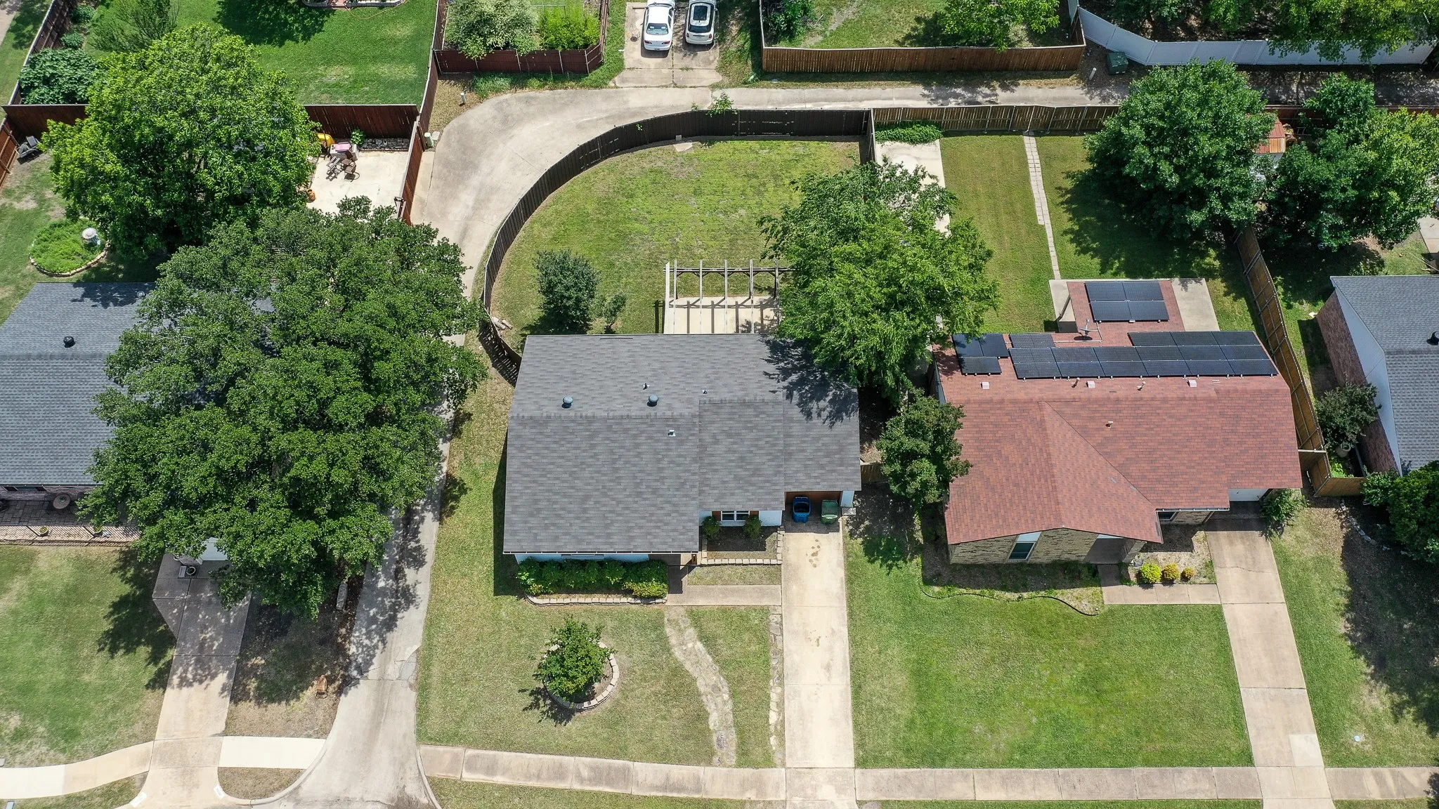 Single Family Residence For Sale in Denton County , 5728 Pearce Street, The Colony, Texas 75056, 2 Bedrooms, 1 Bathroom, 1 Garage spaces, 1,076 Sqft, built in 1983, Price $249,900, mls#21265177, Real Estate Agent in The Colony, Homes For Sale in Denton county, Homes For Sale in The Colony, Realtor in The Colony Texas, Real Estate Brokerage Independent Realty Texas, Luminita Cordes Realtor