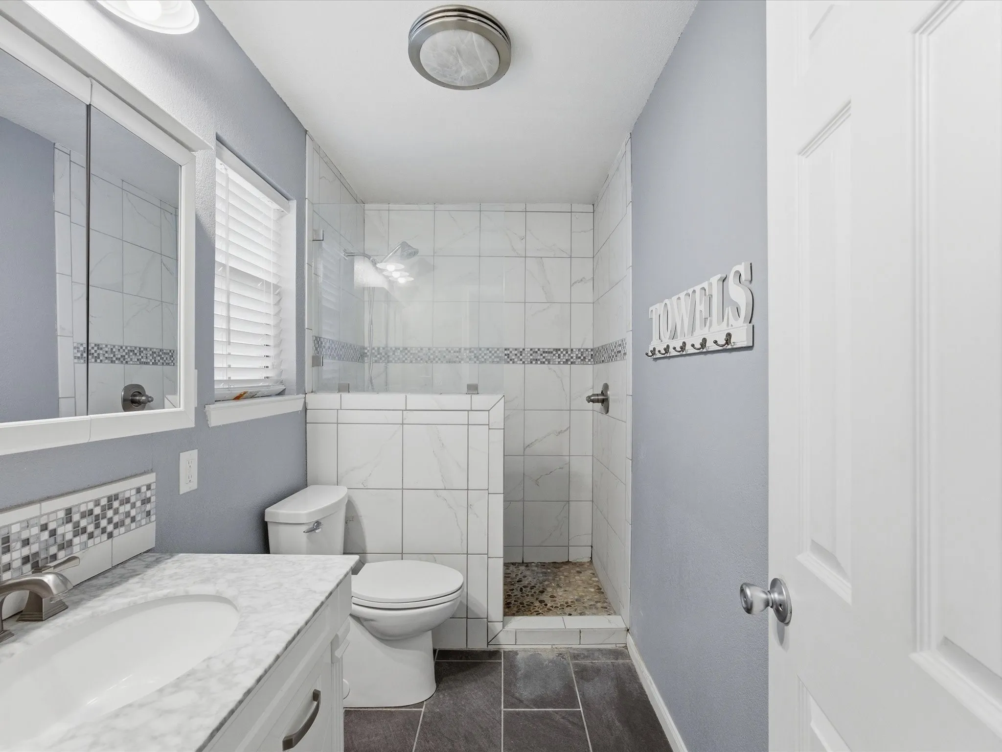 Single Family Residence For Sale in Wise County , 308 Oakwood Street, Chico, Texas 76431, 2 Bedroom, 2 Bathroom, 2 Garage spaces, 1,696 Sqft, built in 1986, mls#21265678, Real Estate Agent in Chico, Homes For Sale in Wise county, Homes For Sale in Chico, Realtor in Chico Texas, Real Estate Brokerage Independent Realty Texas, Luminita Cordes Realtor