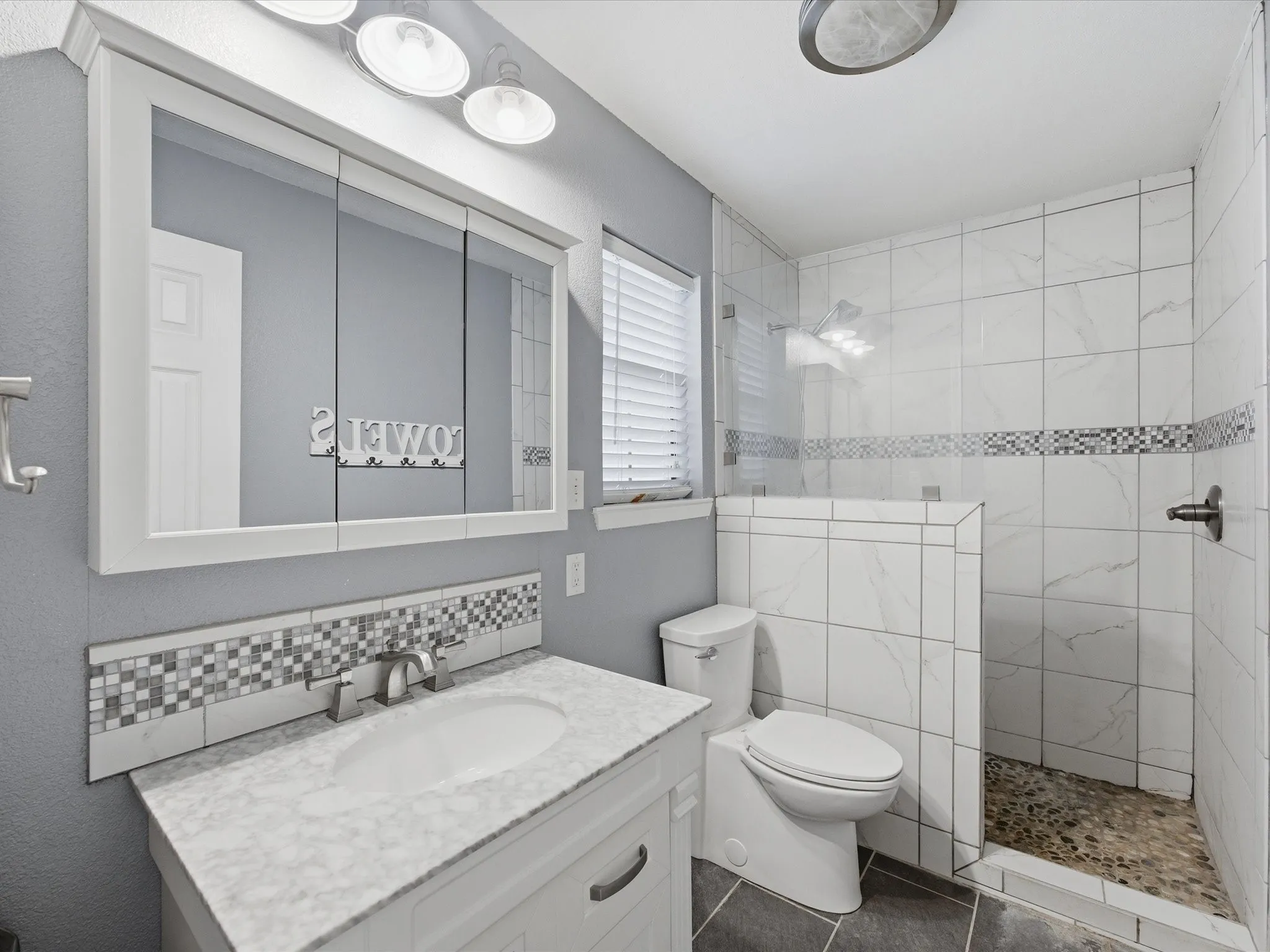 Single Family Residence For Sale in Wise County , 308 Oakwood Street, Chico, Texas 76431, 2 Bedroom, 2 Bathroom, 2 Garage spaces, 1,696 Sqft, built in 1986, mls#21265678, Real Estate Agent in Chico, Homes For Sale in Wise county, Homes For Sale in Chico, Realtor in Chico Texas, Real Estate Brokerage Independent Realty Texas, Luminita Cordes Realtor