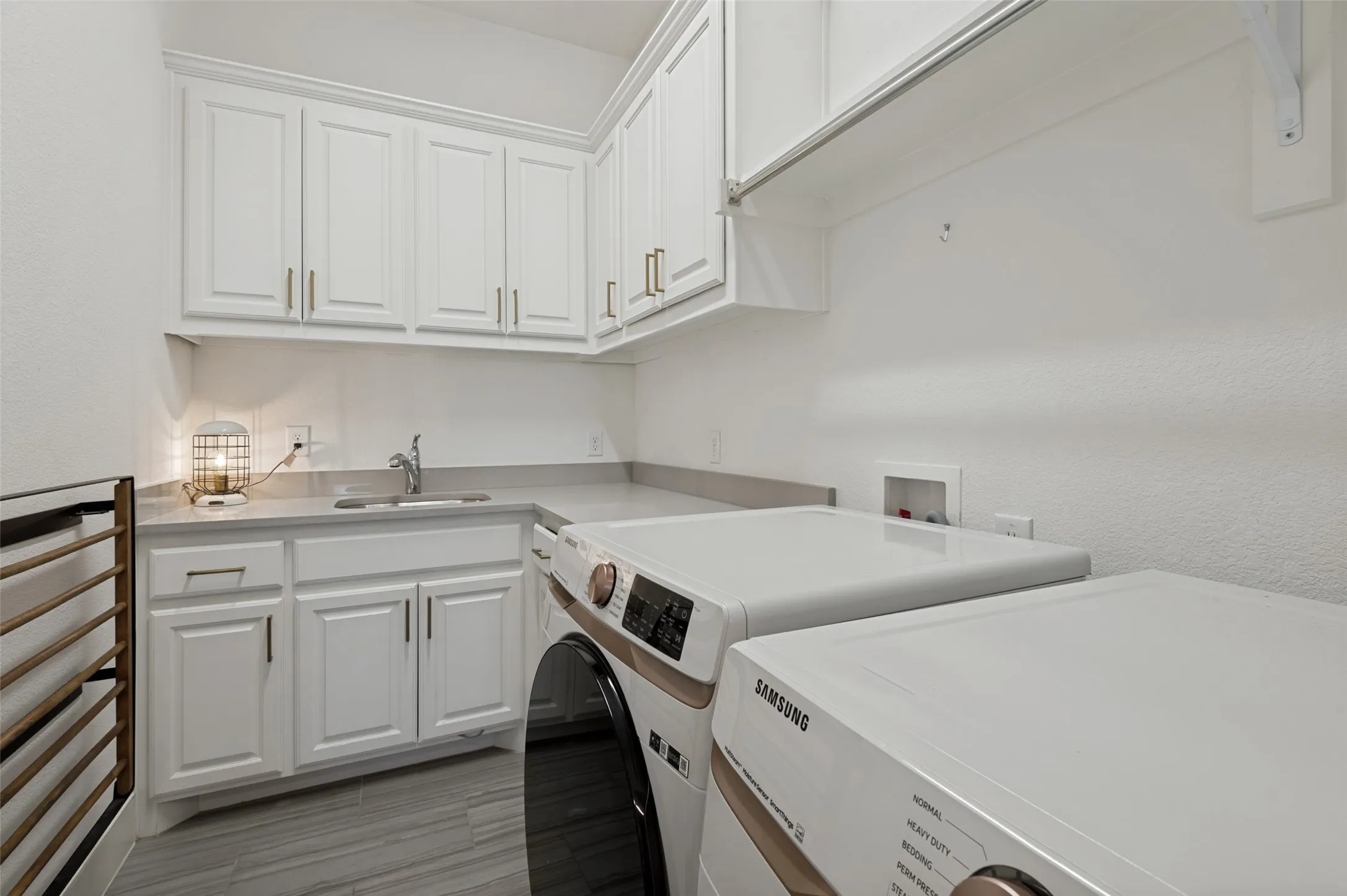Single Family Residence For Sale in Denton County , 4031 Covent Garden Lane, Frisco, Texas 75034, 5 Bedroom, 7 Bathroom, 3 Garage spaces, 4,158 Sqft, built in 2017, mls#21265512, Real Estate Agent in Frisco, Homes For Sale in Denton county, Homes For Sale in Frisco, Realtor in Frisco Texas, Real Estate Brokerage Independent Realty Texas, Luminita Cordes Realtor