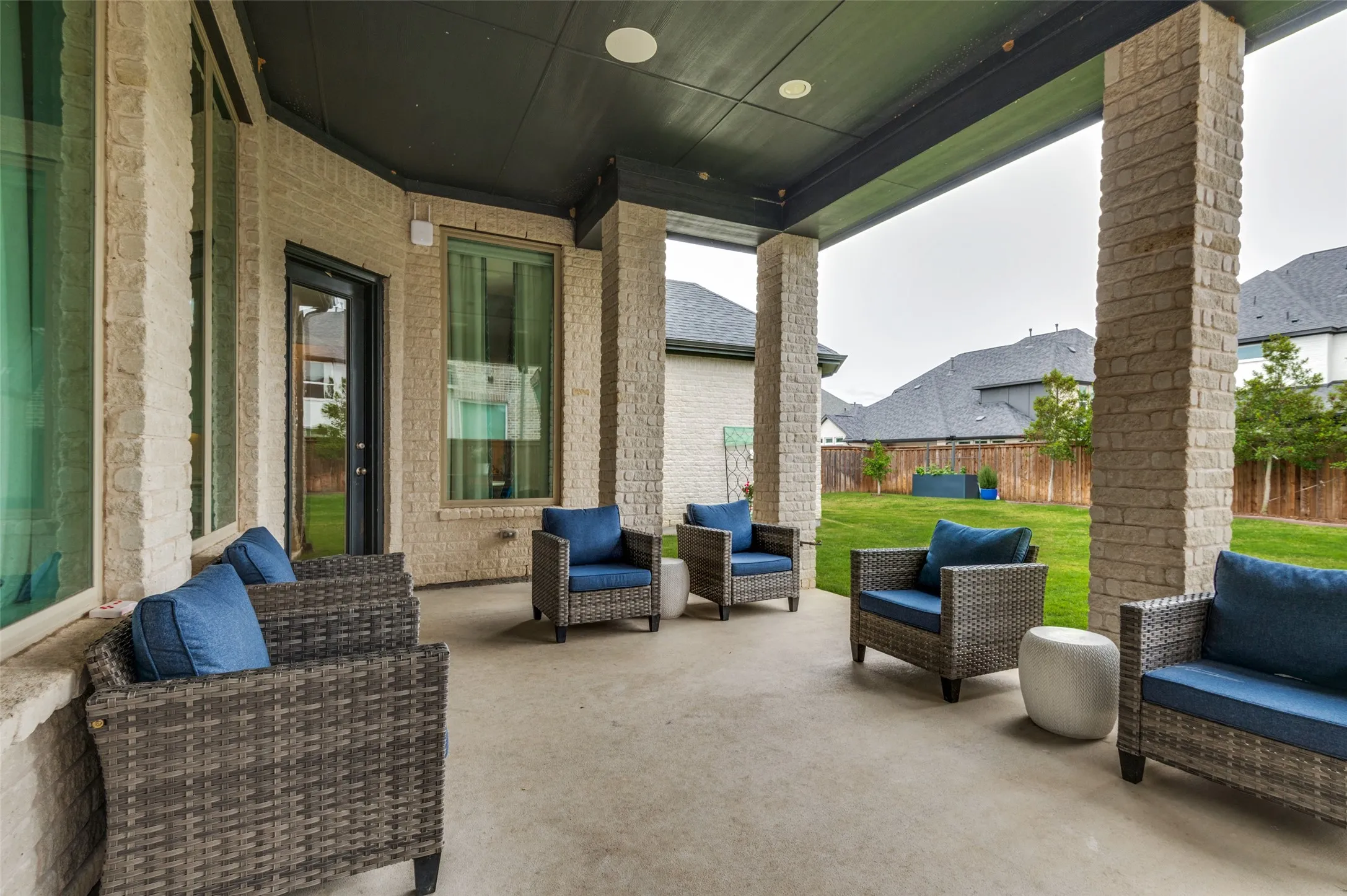 Single Family Residence For Sale in Denton County , 4031 Covent Garden Lane, Frisco, Texas 75034, 5 Bedroom, 7 Bathroom, 3 Garage spaces, 4,158 Sqft, built in 2017, mls#21265512, Real Estate Agent in Frisco, Homes For Sale in Denton county, Homes For Sale in Frisco, Realtor in Frisco Texas, Real Estate Brokerage Independent Realty Texas, Luminita Cordes Realtor