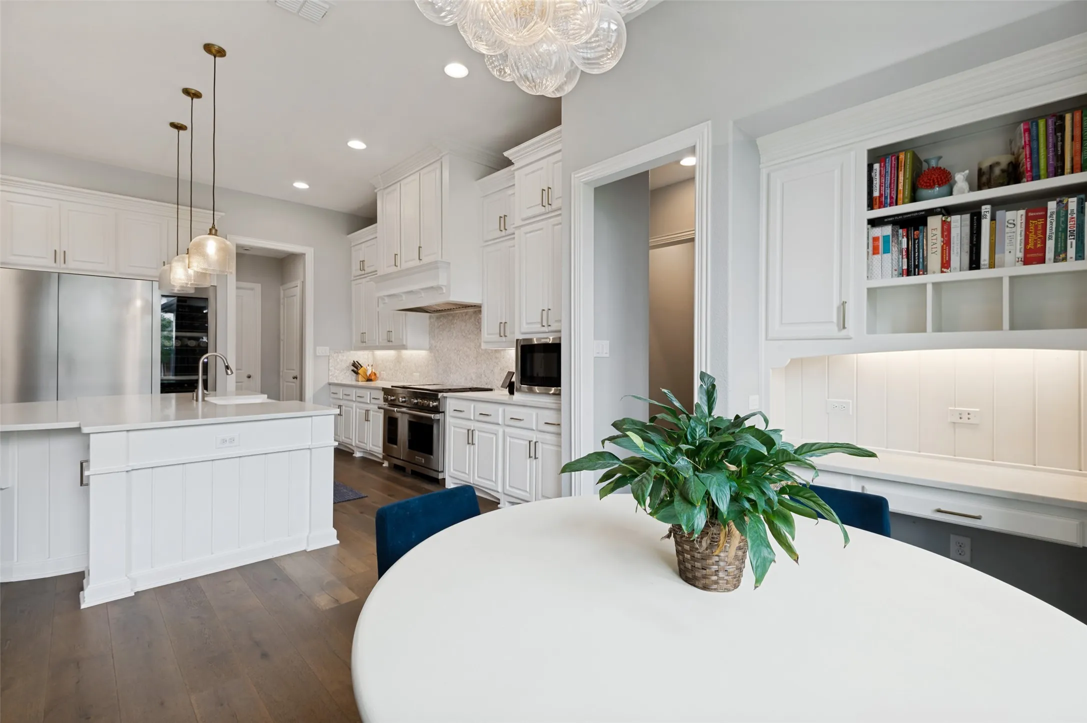 Single Family Residence For Sale in Denton County , 4031 Covent Garden Lane, Frisco, Texas 75034, 5 Bedroom, 7 Bathroom, 3 Garage spaces, 4,158 Sqft, built in 2017, mls#21265512, Real Estate Agent in Frisco, Homes For Sale in Denton county, Homes For Sale in Frisco, Realtor in Frisco Texas, Real Estate Brokerage Independent Realty Texas, Luminita Cordes Realtor