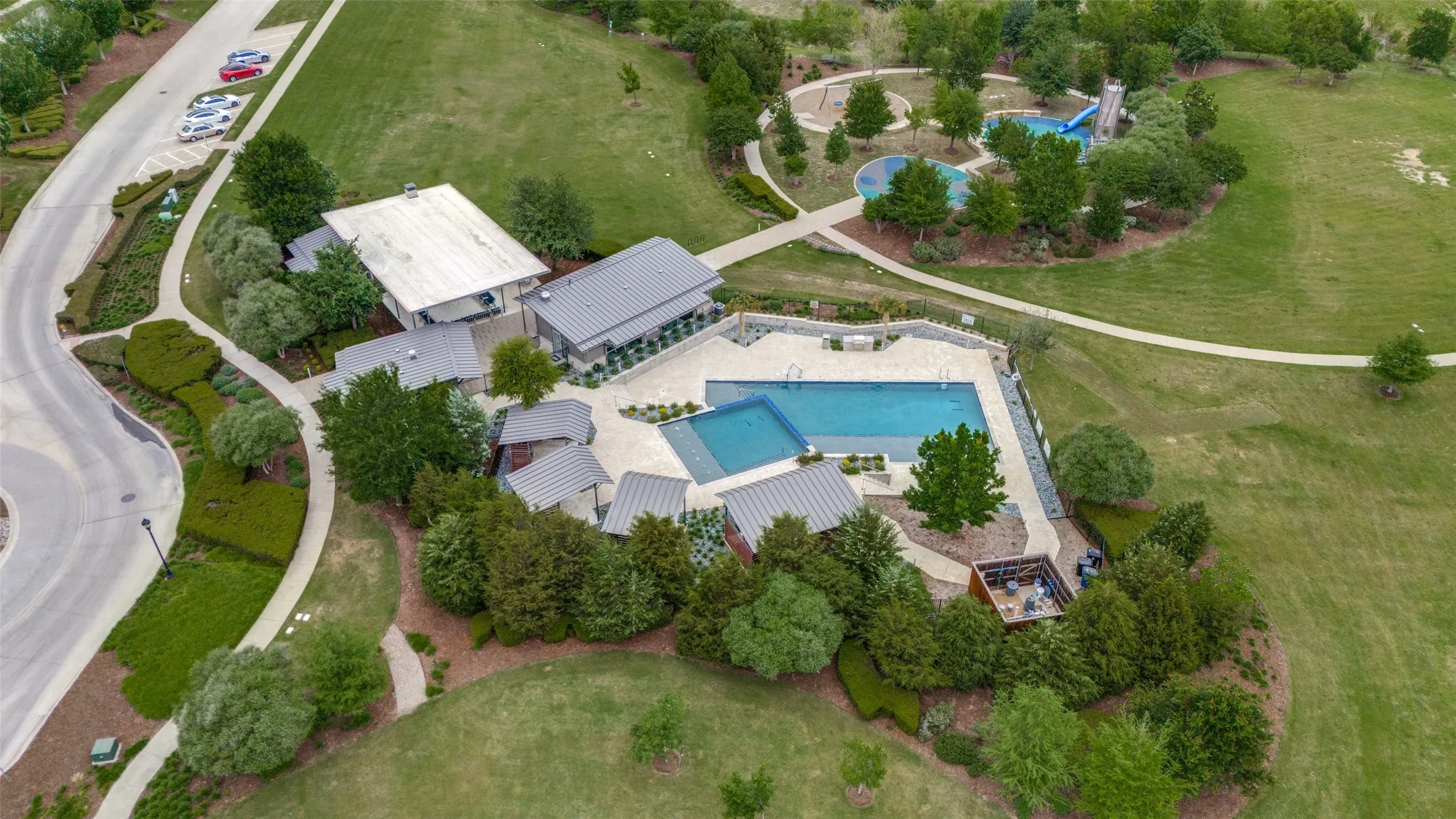 Single Family Residence For Sale in Denton County , 4031 Covent Garden Lane, Frisco, Texas 75034, 5 Bedroom, 7 Bathroom, 3 Garage spaces, 4,158 Sqft, built in 2017, mls#21265512, Real Estate Agent in Frisco, Homes For Sale in Denton county, Homes For Sale in Frisco, Realtor in Frisco Texas, Real Estate Brokerage Independent Realty Texas, Luminita Cordes Realtor