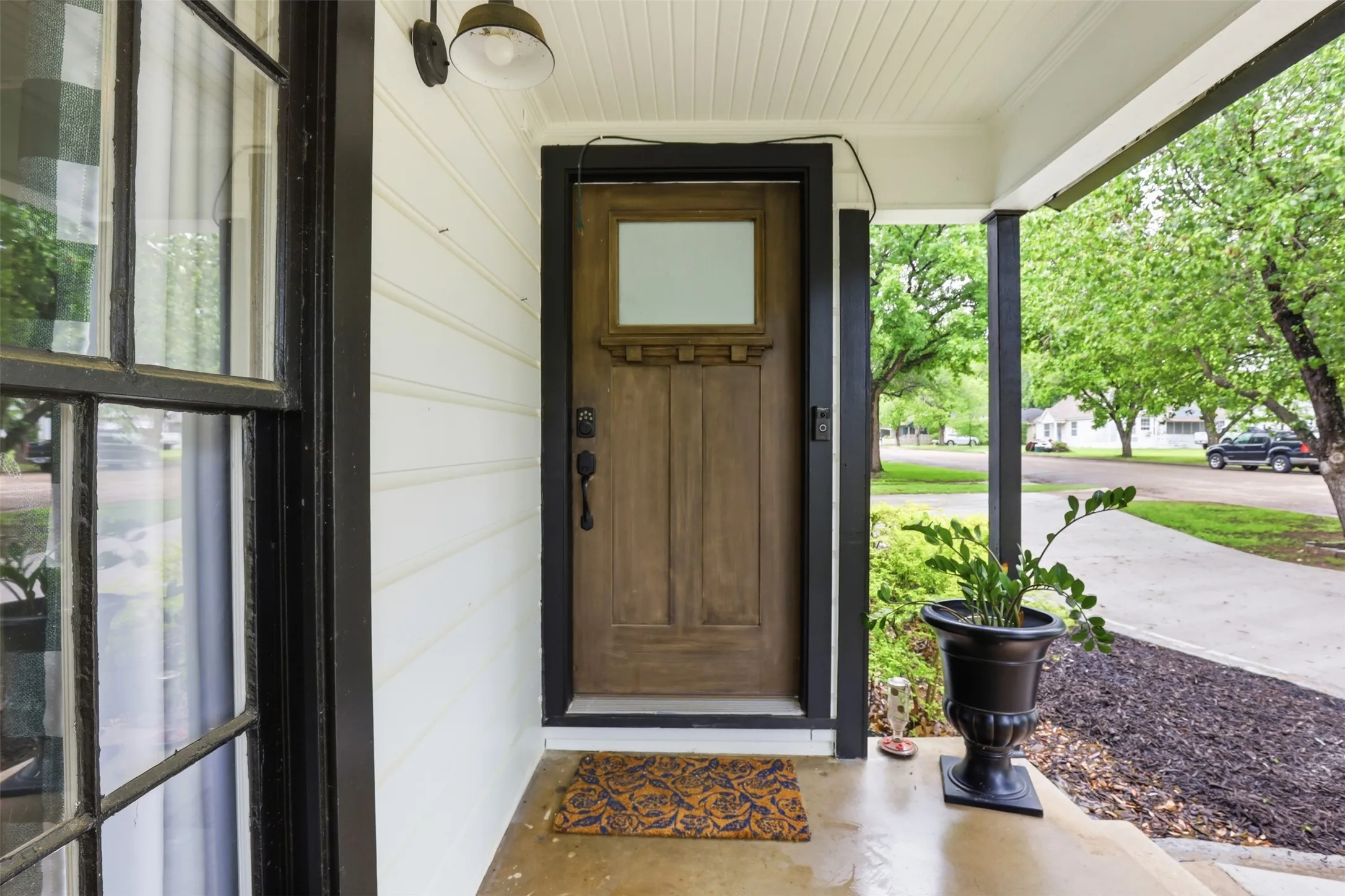 Single Family Residence For Sale in Johnson County , 216 Sunset Drive, Cleburne, Texas 76033, 3 Bedroom, 2 Bathroom, Garage spaces, 2,092 Sqft, built in 0, mls#21264589, Real Estate Agent in Cleburne, Homes For Sale in Johnson county, Homes For Sale in Cleburne, Realtor in Cleburne Texas, Real Estate Brokerage Independent Realty Texas, Luminita Cordes Realtor