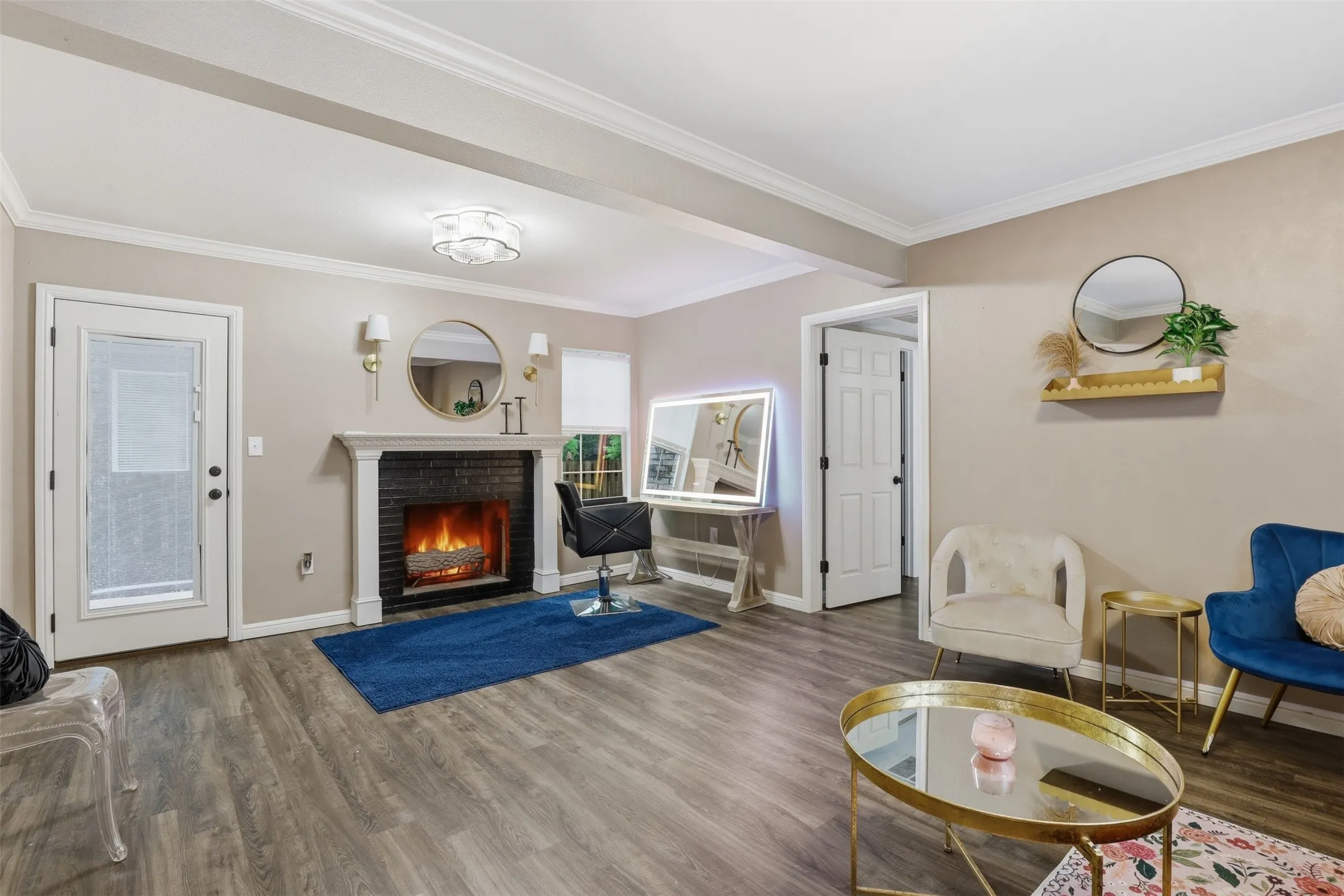 Showing second living space. With gas fireplace.