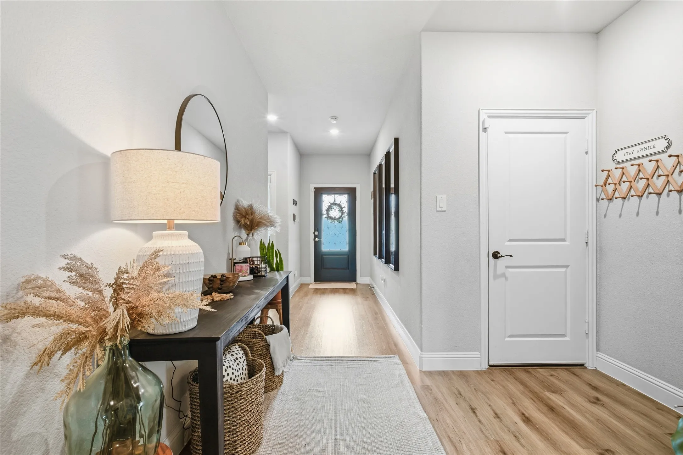 Single Family Residence For Sale in Denton County , 1501 Pleasant Knoll Trail, Aubrey, Texas 76227, 4 Bedroom, 3 Bathroom, 2 Garage spaces, 2,057 Sqft, built in 2021, mls#21265702, Real Estate Agent in Aubrey, Homes For Sale in Denton county, Homes For Sale in Aubrey, Realtor in Aubrey Texas, Real Estate Brokerage Independent Realty Texas, Luminita Cordes Realtor