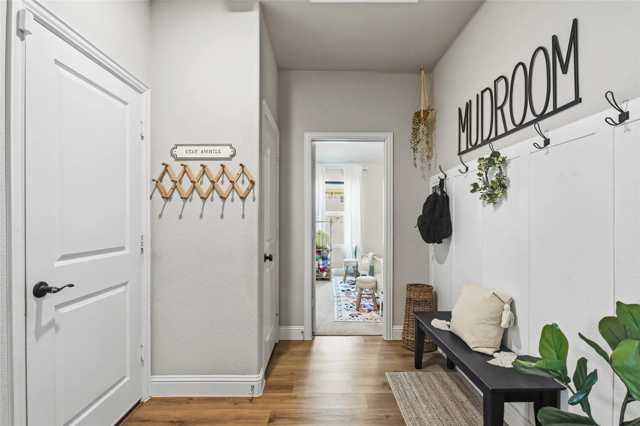 Single Family Residence For Sale in Denton County , 1501 Pleasant Knoll Trail, Aubrey, Texas 76227, 4 Bedroom, 3 Bathroom, 2 Garage spaces, 2,057 Sqft, built in 2021, mls#21265702, Real Estate Agent in Aubrey, Homes For Sale in Denton county, Homes For Sale in Aubrey, Realtor in Aubrey Texas, Real Estate Brokerage Independent Realty Texas, Luminita Cordes Realtor