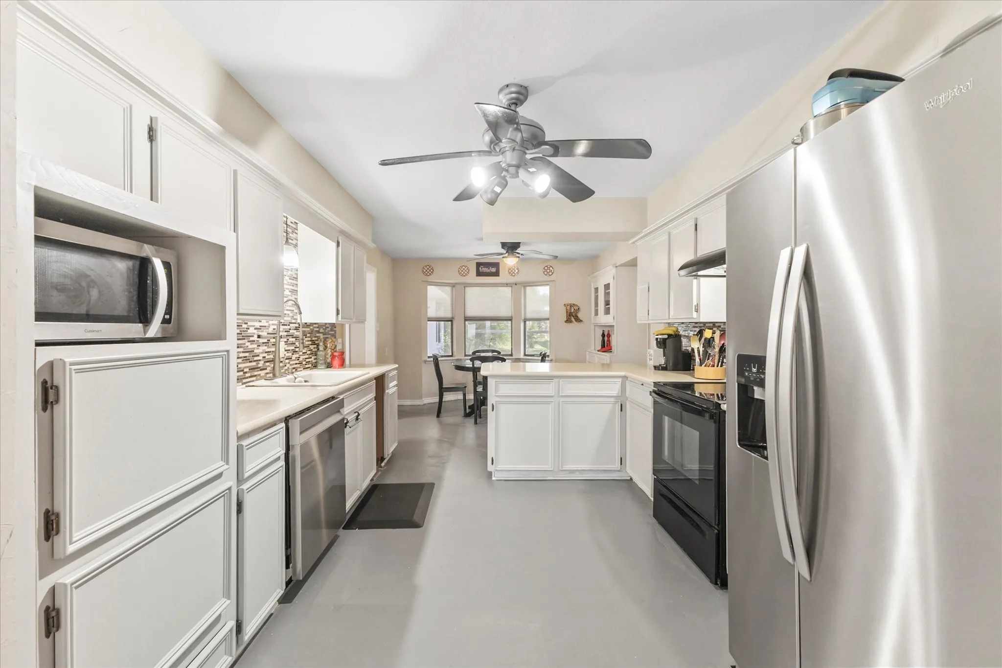 Single Family Residence For Sale in Rockwall County , 226 Cornelius Road, Rockwall, Texas 75087, 4 Bedroom, 3 Bathroom, 2 Garage spaces, 2,860 Sqft, built in 1983, mls#21246224, Real Estate Agent in Rockwall, Homes For Sale in Rockwall county, Homes For Sale in Rockwall, Realtor in Rockwall Texas, Real Estate Brokerage Independent Realty Texas, Luminita Cordes Realtor