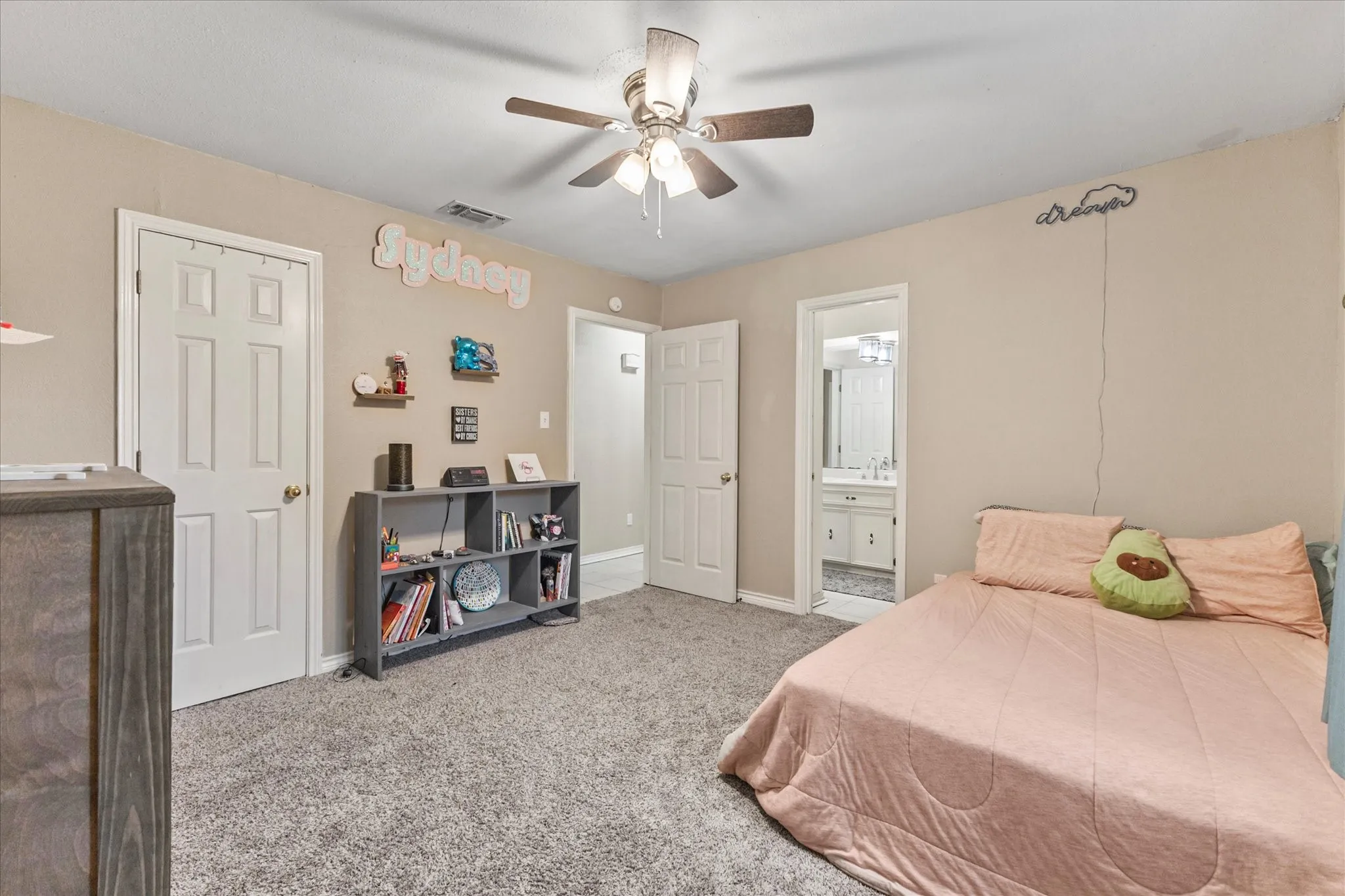 Single Family Residence For Sale in Rockwall County , 226 Cornelius Road, Rockwall, Texas 75087, 4 Bedroom, 3 Bathroom, 2 Garage spaces, 2,860 Sqft, built in 1983, mls#21246224, Real Estate Agent in Rockwall, Homes For Sale in Rockwall county, Homes For Sale in Rockwall, Realtor in Rockwall Texas, Real Estate Brokerage Independent Realty Texas, Luminita Cordes Realtor