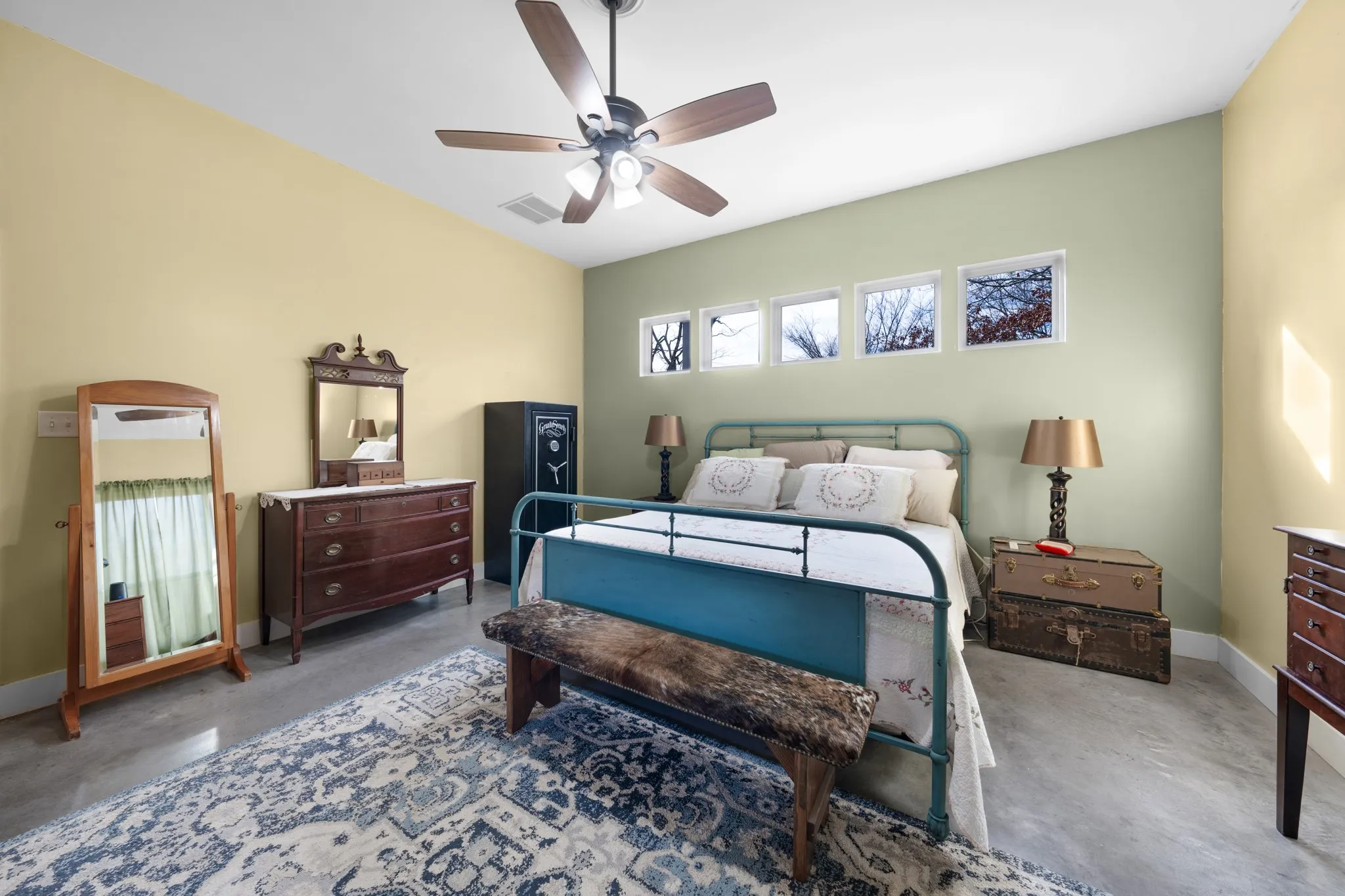 Single Family Residence For Sale in Franklin (TX) County , 2640 County Road 1030 NW, Mount Vernon, Texas 75457, 4 Bedroom, 2 Bathroom, 1 Garage spaces, 3,547 Sqft, built in 2012, mls#21265695, Real Estate Agent in Mount Vernon, Homes For Sale in Franklin (TX) county, Homes For Sale in Mount Vernon, Realtor in Mount Vernon Texas, Real Estate Brokerage Independent Realty Texas, Luminita Cordes Realtor
