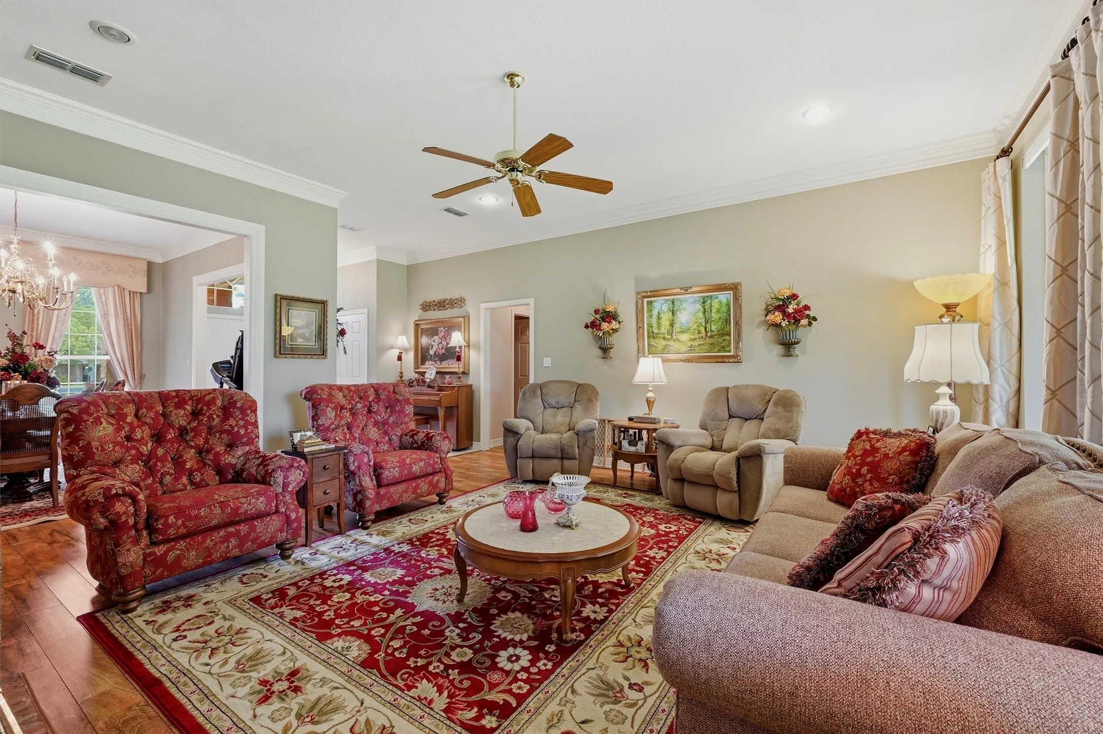 Single Family Residence For Sale in Cooke County , 730 Kiowa Drive W, Lake Kiowa, Texas 76240, 3 Bedroom, 3 Bathroom, 3 Garage spaces, 2,191 Sqft, built in 1995, mls#21265649, Real Estate Agent in Lake Kiowa, Homes For Sale in Cooke county, Homes For Sale in Lake Kiowa, Realtor in Lake Kiowa Texas, Real Estate Brokerage Independent Realty Texas, Luminita Cordes Realtor