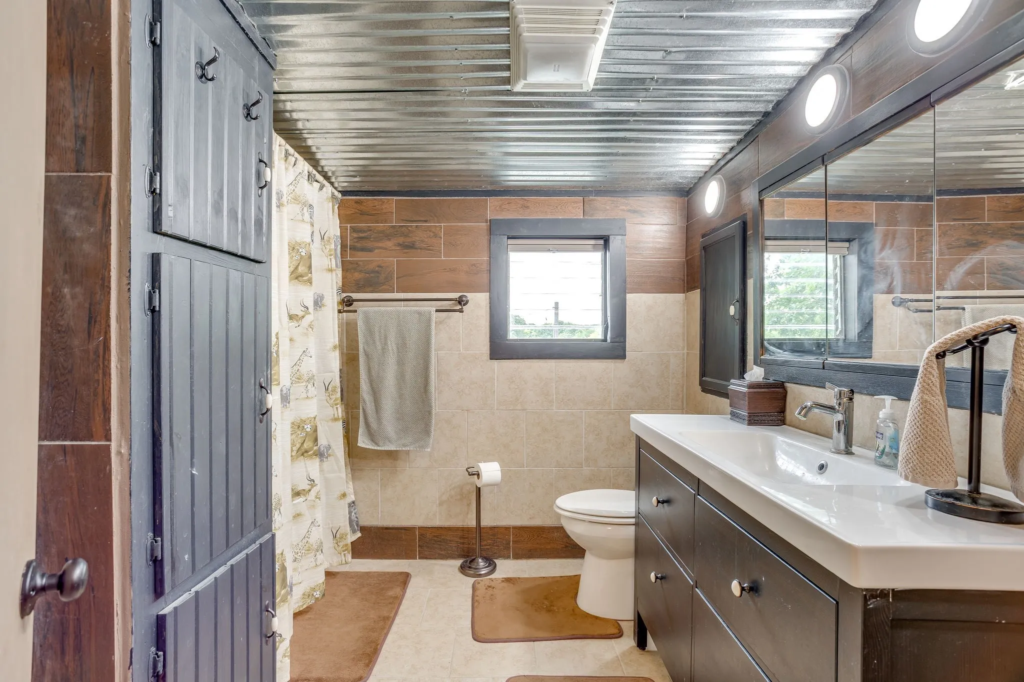 Single Family Residence For Sale in Jack County , 4180 E Fm 2210 E, Perrin, Texas 76486, 3 Bedroom, 2 Bathroom, Garage spaces, 2,019 Sqft, built in 1992, mls#21265642, Real Estate Agent in Perrin, Homes For Sale in Jack county, Homes For Sale in Perrin, Realtor in Perrin Texas, Real Estate Brokerage Independent Realty Texas, Luminita Cordes Realtor