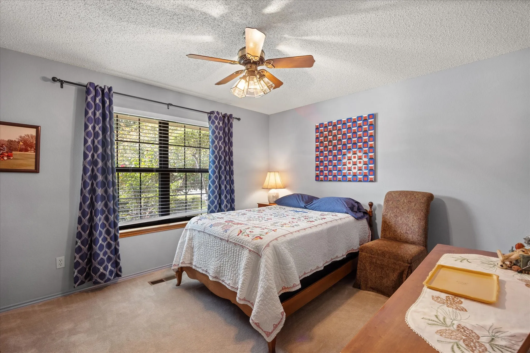 Single Family Residence For Sale in Hood County , 3808 Fairway Drive, Granbury, Texas 76049, 4 Bedroom, 3 Bathroom, 2 Garage spaces, 2,759 Sqft, built in 1987, mls#21265742, Real Estate Agent in Granbury, Homes For Sale in Hood county, Homes For Sale in Granbury, Realtor in Granbury Texas, Real Estate Brokerage Independent Realty Texas, Luminita Cordes Realtor