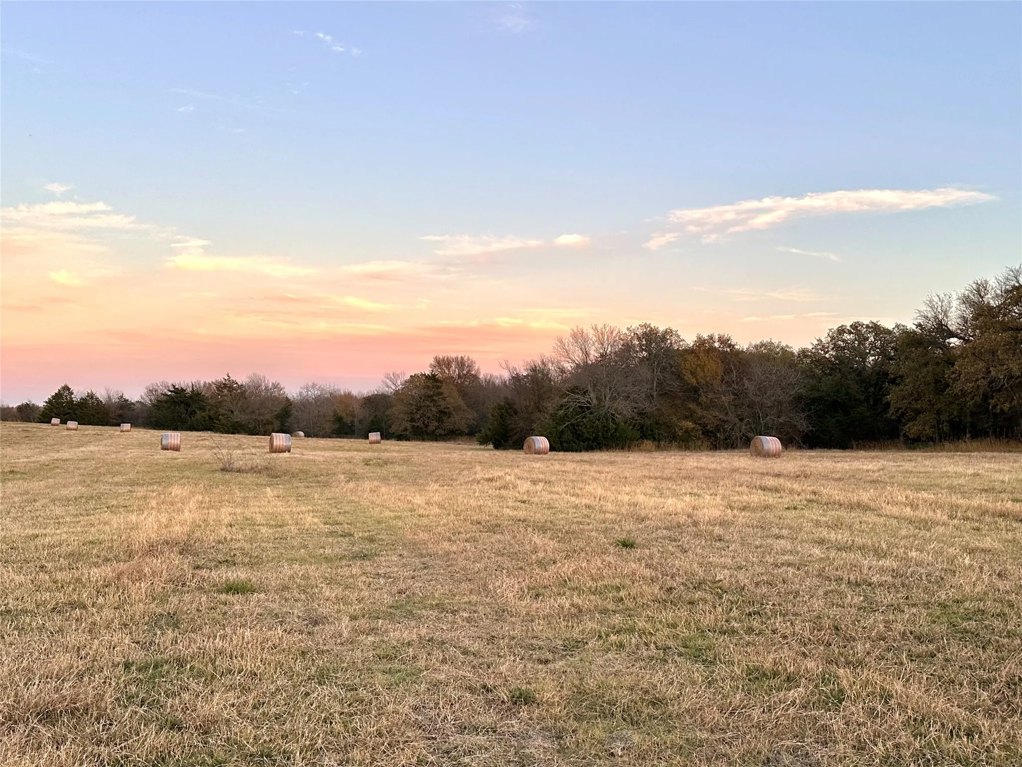 Unimproved Land For Sale in Grayson County , TBD W Line Road, Collinsville, Texas 76233, 0, 0, Garage spaces, 0 Sqft, built in 0, Price $699,000, mls#21258321, Real Estate Agent in Collinsville, Homes For Sale in Grayson county, Homes For Sale in Collinsville, Realtor in Collinsville Texas, Real Estate Brokerage Independent Realty Texas, Luminita Cordes Realtor