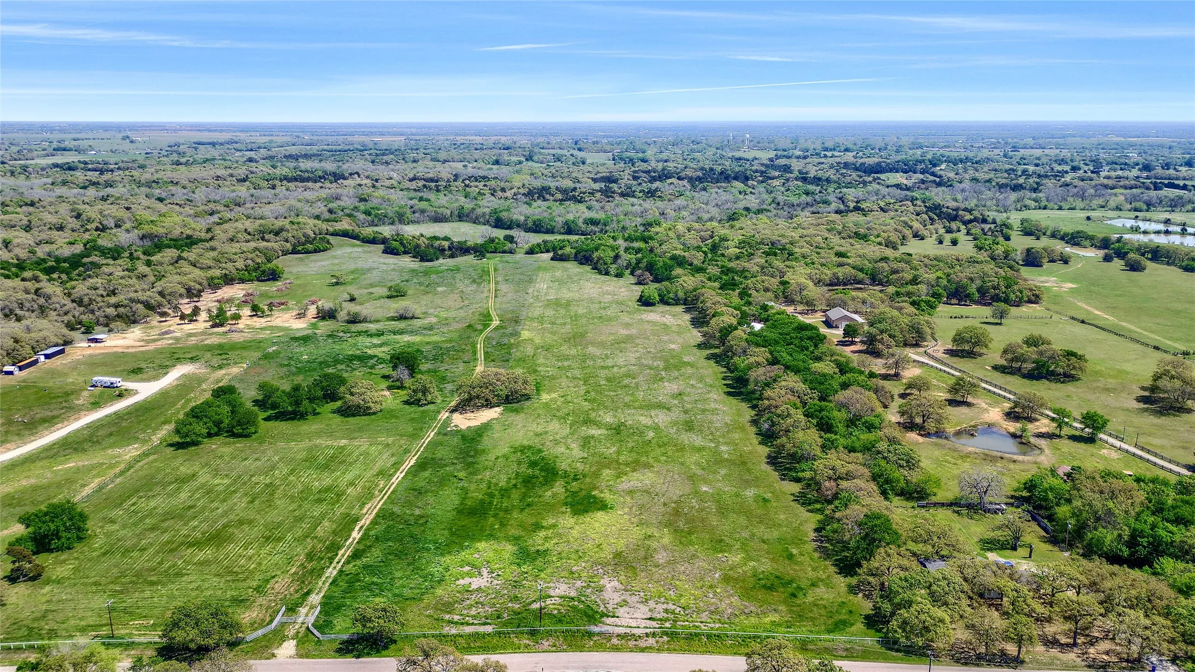 Unimproved Land For Sale in Grayson County , TBD W Line Road, Collinsville, Texas 76233, 0, 0, Garage spaces, 0 Sqft, built in 0, Price $699,000, mls#21258321, Real Estate Agent in Collinsville, Homes For Sale in Grayson county, Homes For Sale in Collinsville, Realtor in Collinsville Texas, Real Estate Brokerage Independent Realty Texas, Luminita Cordes Realtor