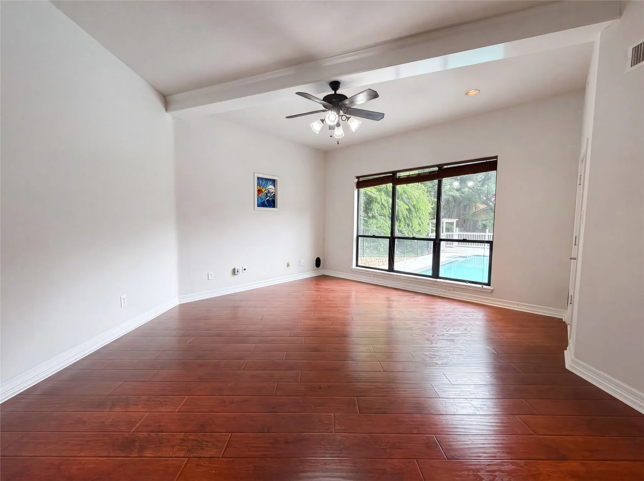 Single Family Residence For Sale in Tarrant County , 2405 Castle Rock Road, Arlington, Texas 76006, 4 Bedroom, 4 Bathroom, 2 Garage spaces, 3,888 Sqft, built in 1987, mls#21265785, Real Estate Agent in Arlington, Homes For Sale in Tarrant county, Homes For Sale in Arlington, Realtor in Arlington Texas, Real Estate Brokerage Independent Realty Texas, Luminita Cordes Realtor
