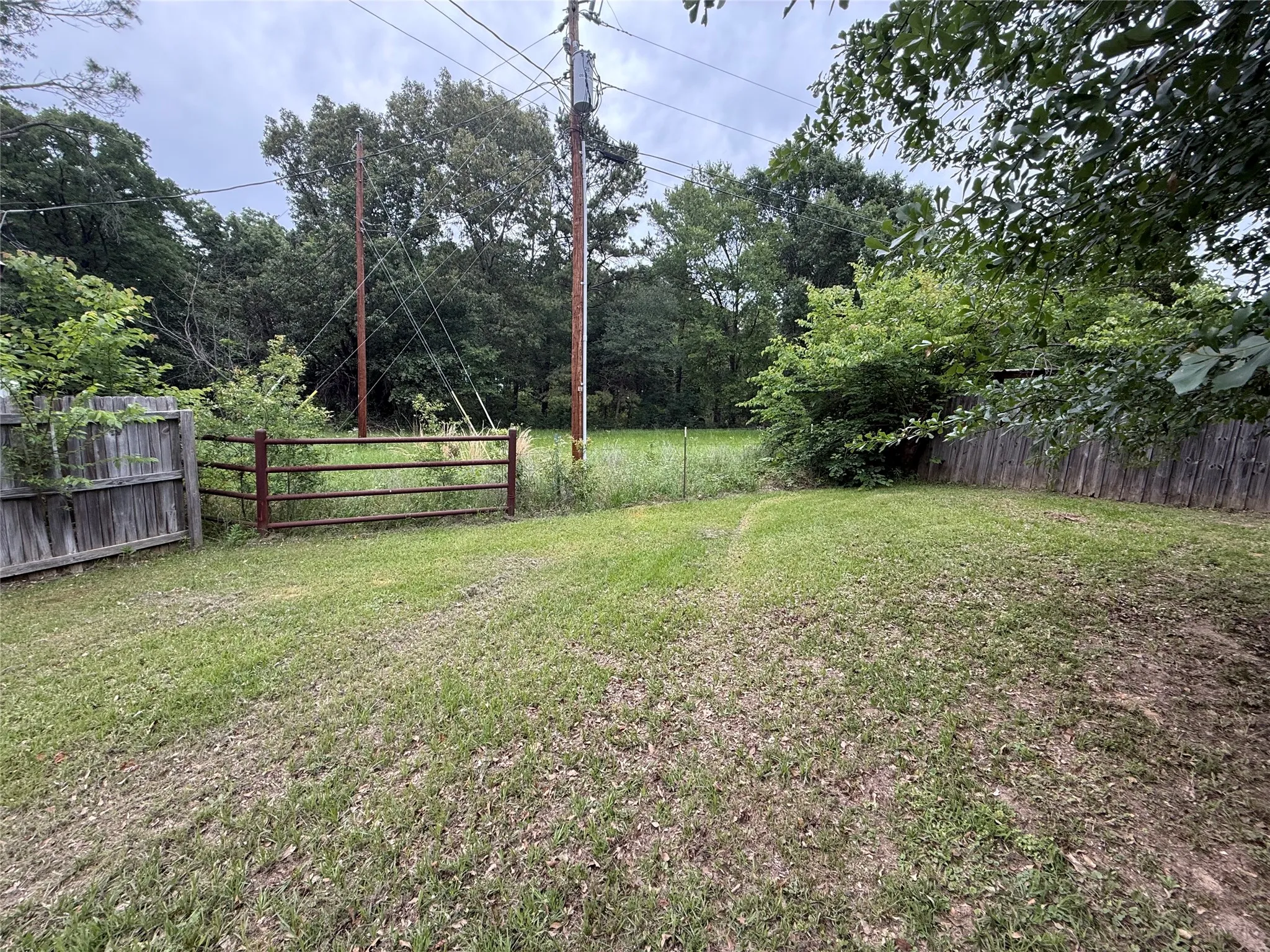 Unimproved Land For Sale in Henderson County , 3303 Bogota Street, Athens, Texas 75752, 0, 0, Garage spaces, 0 Sqft, built in 0, Price $45,000, mls#21264170, Real Estate Agent in Athens, Homes For Sale in Henderson county, Homes For Sale in Athens, Realtor in Athens Texas, Real Estate Brokerage Independent Realty Texas, Luminita Cordes Realtor