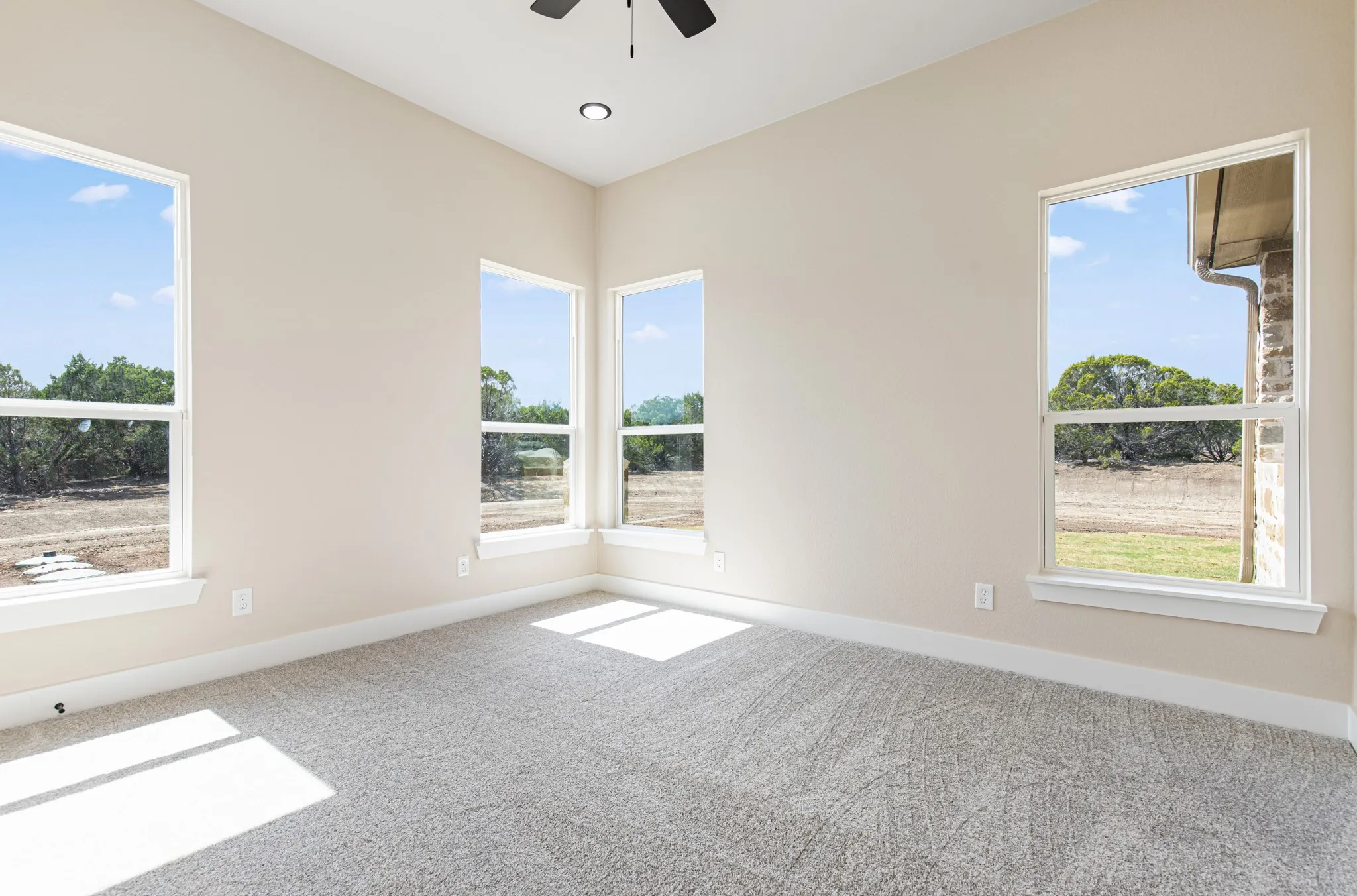 Single Family Residence For Sale in Coryell County , 117 Cedar Bluff Loop, Gatesville, Texas 76528, 3 Bedroom, 3 Bathroom, 2 Garage spaces, 2,266 Sqft, built in 2025, mls#21265800, Real Estate Agent in Gatesville, Homes For Sale in Coryell county, Homes For Sale in Gatesville, Realtor in Gatesville Texas, Real Estate Brokerage Independent Realty Texas, Luminita Cordes Realtor