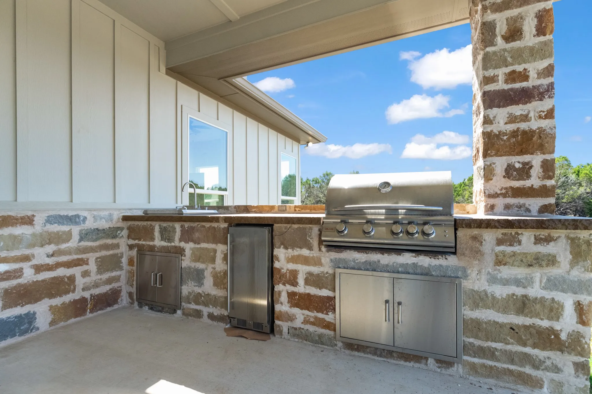 Single Family Residence For Sale in Coryell County , 117 Cedar Bluff Loop, Gatesville, Texas 76528, 3 Bedroom, 3 Bathroom, 2 Garage spaces, 2,266 Sqft, built in 2025, mls#21265800, Real Estate Agent in Gatesville, Homes For Sale in Coryell county, Homes For Sale in Gatesville, Realtor in Gatesville Texas, Real Estate Brokerage Independent Realty Texas, Luminita Cordes Realtor