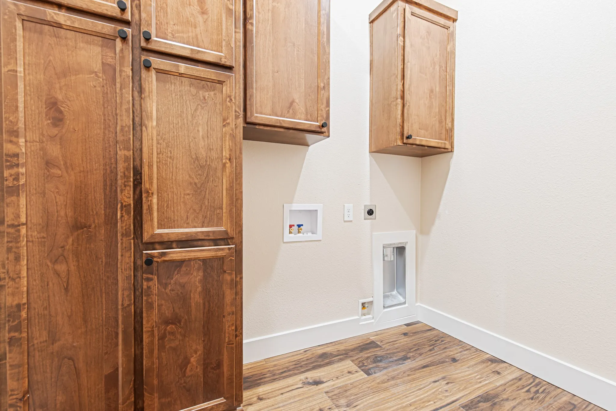 Single Family Residence For Sale in Coryell County , 117 Cedar Bluff Loop, Gatesville, Texas 76528, 3 Bedroom, 3 Bathroom, 2 Garage spaces, 2,266 Sqft, built in 2025, mls#21265800, Real Estate Agent in Gatesville, Homes For Sale in Coryell county, Homes For Sale in Gatesville, Realtor in Gatesville Texas, Real Estate Brokerage Independent Realty Texas, Luminita Cordes Realtor