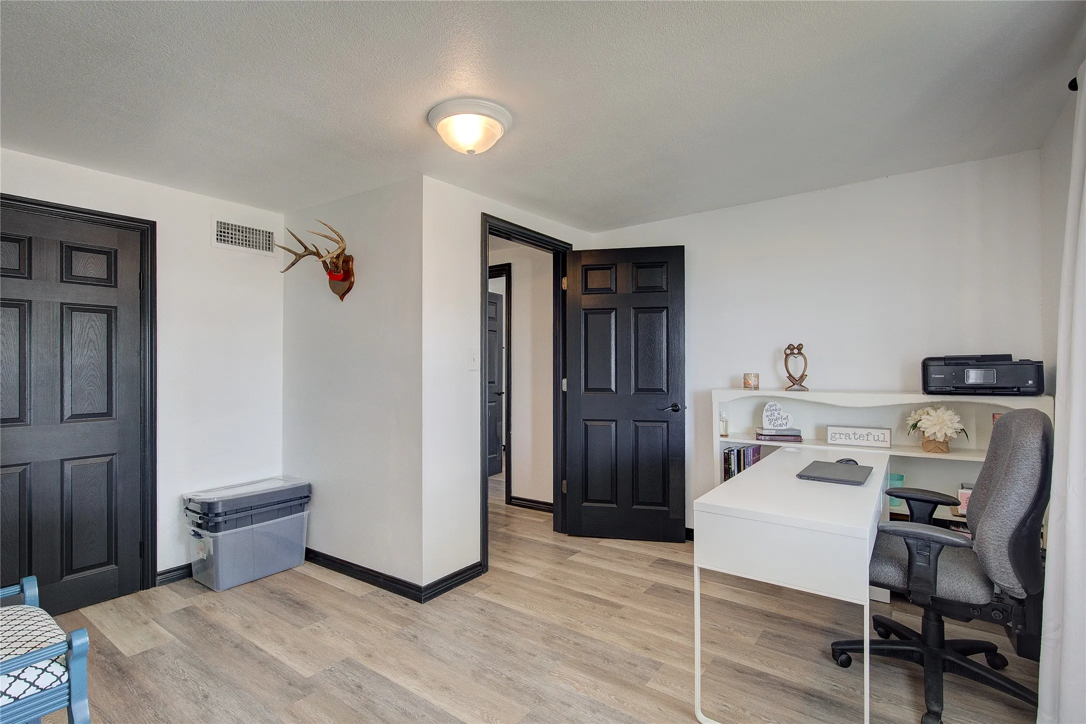 Single Family Residence For Sale in Hopkins County , 346 County Road 3501, Sulphur Springs, Texas 75482, 6 Bedrooms, 3 Bathrooms, Garage spaces, 2,340 Sqft, built in 1972, Price $550,000, mls#21265763, Real Estate Agent in Sulphur Springs, Homes For Sale in Hopkins county, Homes For Sale in Sulphur Springs, Realtor in Sulphur Springs Texas, Real Estate Brokerage Independent Realty Texas, Luminita Cordes Realtor