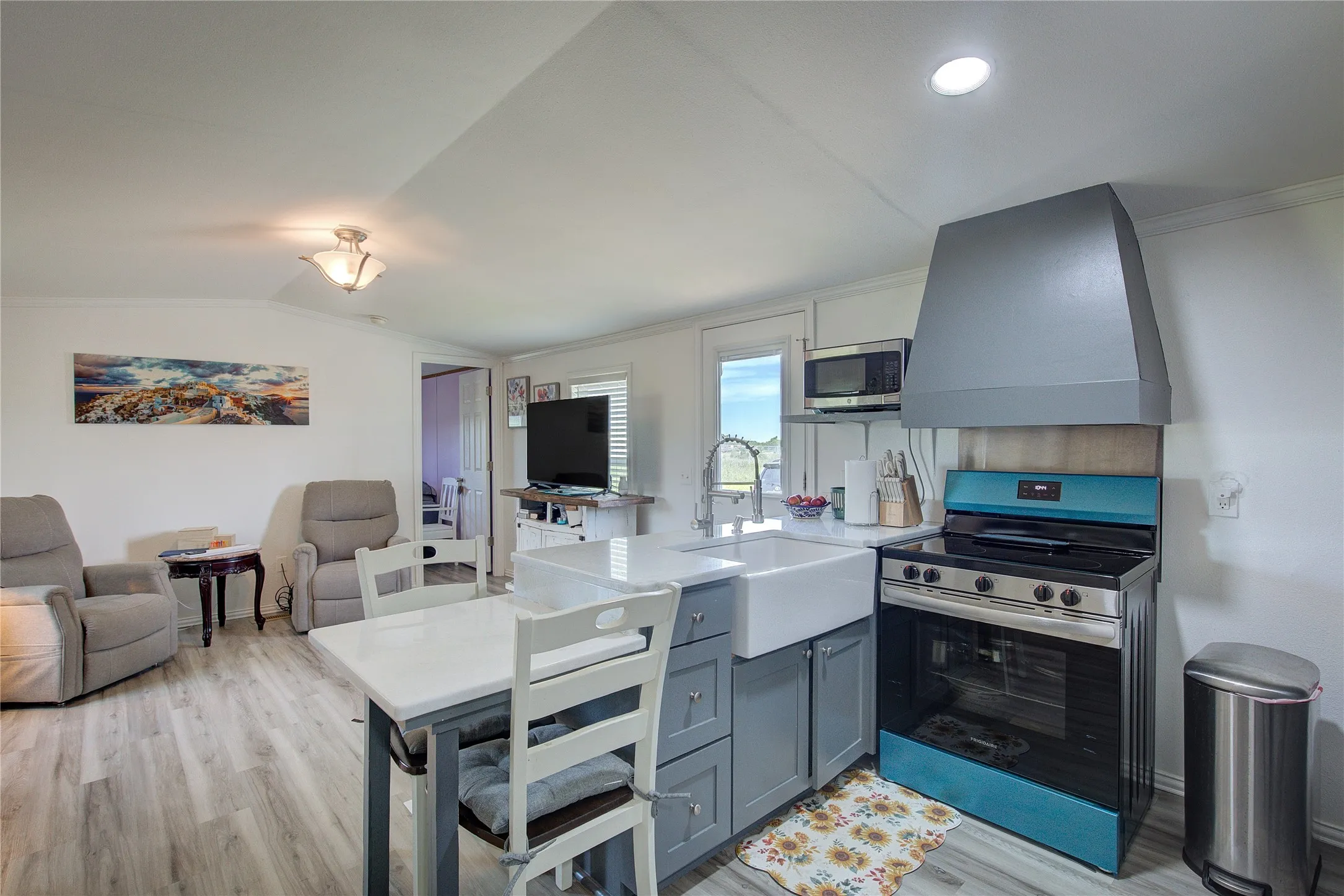 Single Family Residence For Sale in Hopkins County , 346 County Road 3501, Sulphur Springs, Texas 75482, 6 Bedrooms, 3 Bathrooms, Garage spaces, 2,340 Sqft, built in 1972, Price $550,000, mls#21265763, Real Estate Agent in Sulphur Springs, Homes For Sale in Hopkins county, Homes For Sale in Sulphur Springs, Realtor in Sulphur Springs Texas, Real Estate Brokerage Independent Realty Texas, Luminita Cordes Realtor
