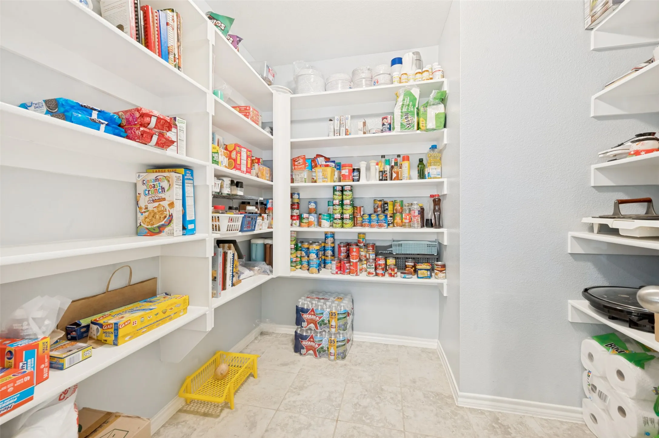 Single Family Residence For Sale in Denton County , 3905 Bridle Path Lane, Sanger, Texas 76266, 3 Bedroom, 2 Bathroom, 2 Garage spaces, 1,892 Sqft, built in 2017, mls#21265825, Real Estate Agent in Sanger, Homes For Sale in Denton county, Homes For Sale in Sanger, Realtor in Sanger Texas, Real Estate Brokerage Independent Realty Texas, Luminita Cordes Realtor