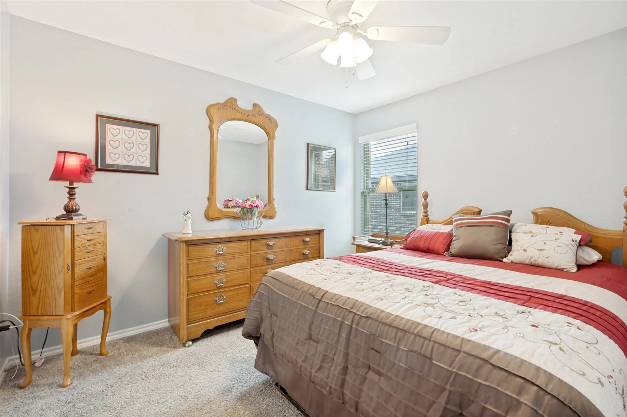 Single Family Residence For Sale in Denton County , 3905 Bridle Path Lane, Sanger, Texas 76266, 3 Bedroom, 2 Bathroom, 2 Garage spaces, 1,892 Sqft, built in 2017, mls#21265825, Real Estate Agent in Sanger, Homes For Sale in Denton county, Homes For Sale in Sanger, Realtor in Sanger Texas, Real Estate Brokerage Independent Realty Texas, Luminita Cordes Realtor