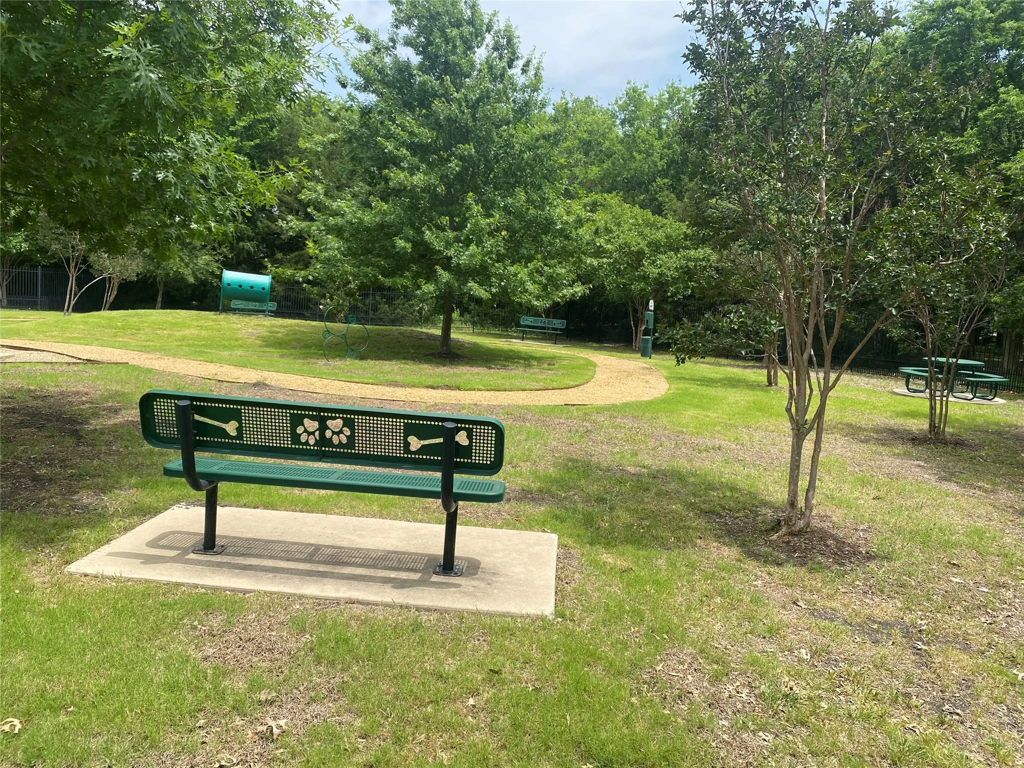 Single Family Residence For Sale in Rockwall County , 206 Highedge Drive, Fate, Texas 75087, 3 Bedroom, 2 Bathroom, 3 Garage spaces, 1,727 Sqft, built in 2021, Price $334,900, mls#21265488, Real Estate Agent in Fate, Homes For Sale in Rockwall county, Homes For Sale in Fate, Realtor in Fate Texas, Real Estate Brokerage Independent Realty Texas, Luminita Cordes Realtor