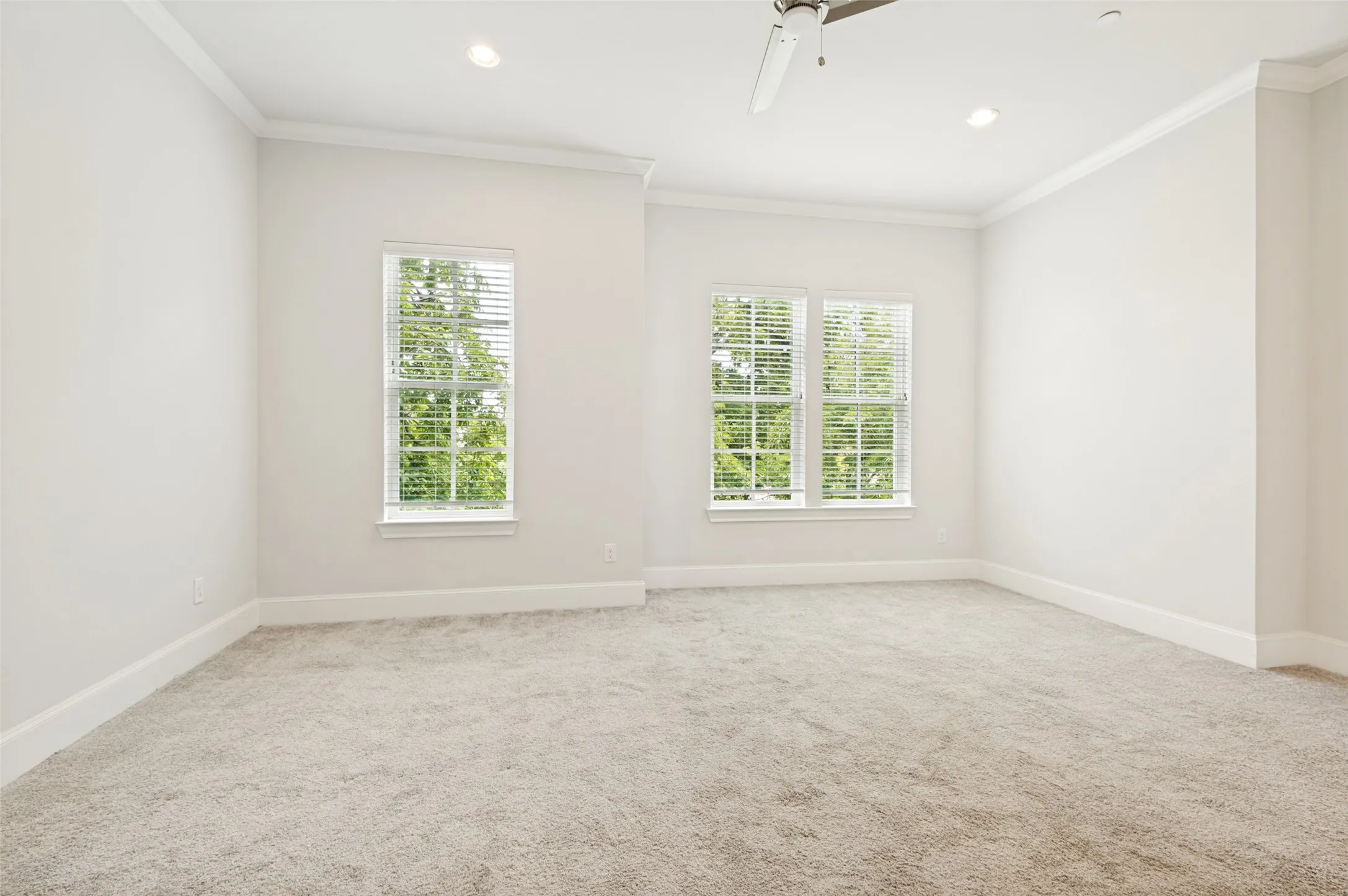 Townhouse For Rent in Dallas County , 4666 New Water Lane, Dallas, Texas 75219, 3 Bedroom, 4 Bathroom, 2 Garage spaces, 1,989 Sqft, built in 2021, mls#21265840, Real Estate Agent in Dallas, Homes For Rent in Dallas county, Homes For Rent in Dallas, Realtor in Dallas Texas, Real Estate Brokerage Independent Realty Texas, Luminita Cordes Realtor