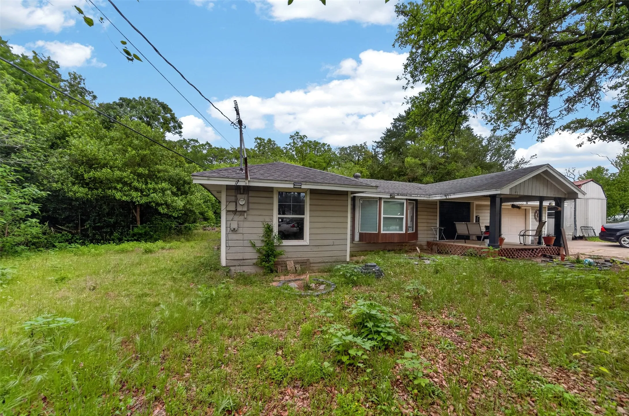 Single Family Residence For Sale in Henderson County , 319 Mc Arthur Street, Athens, Texas 75751, 4 Bedrooms, 2 Bathrooms, 1 Garage spaces, 1,370 Sqft, built in 2013, Price $136,000, mls#21265872, Real Estate Agent in Athens, Homes For Sale in Henderson county, Homes For Sale in Athens, Realtor in Athens Texas, Real Estate Brokerage Independent Realty Texas, Luminita Cordes Realtor