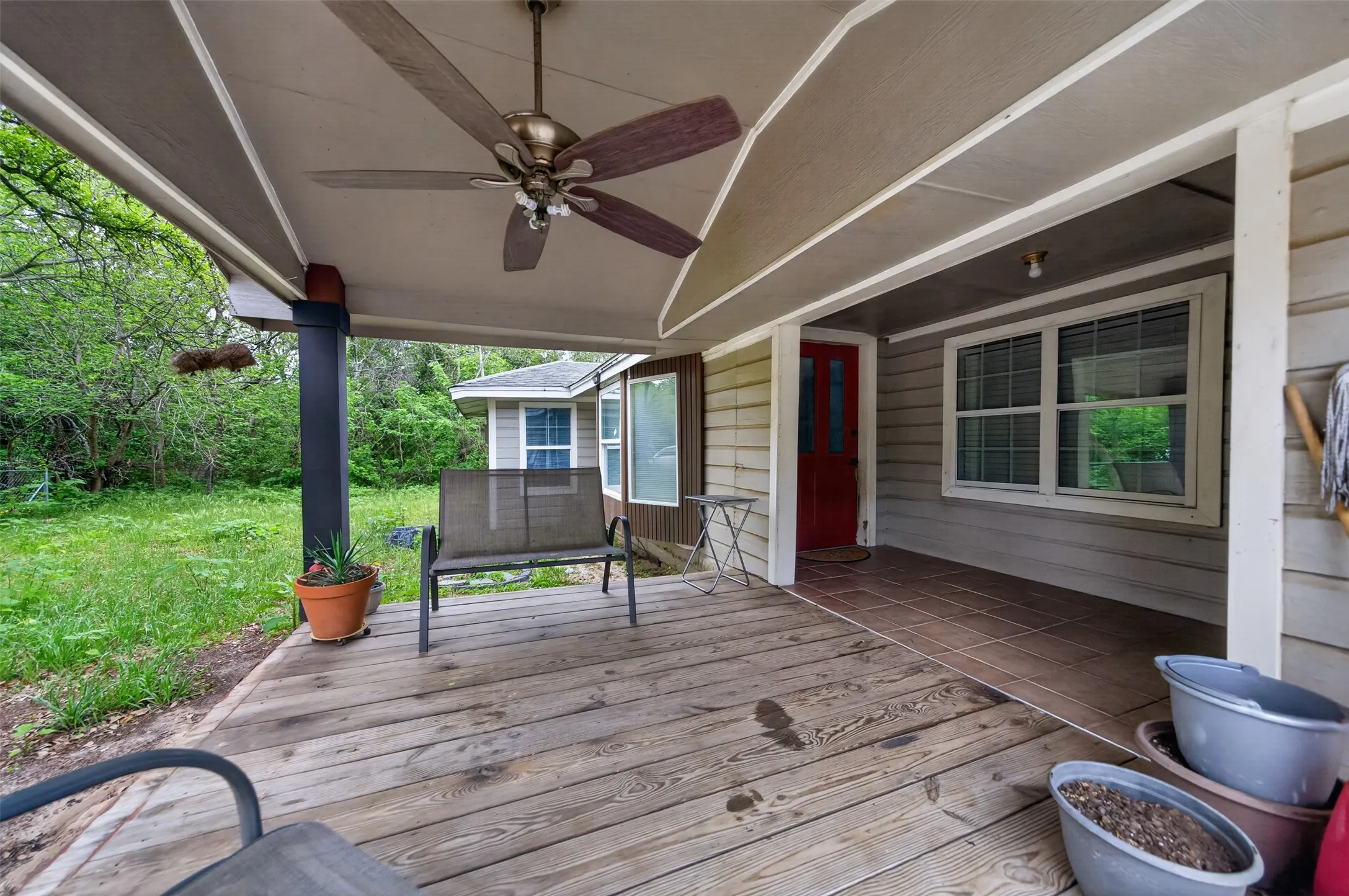 Single Family Residence For Sale in Henderson County , 319 Mc Arthur Street, Athens, Texas 75751, 4 Bedrooms, 2 Bathrooms, 1 Garage spaces, 1,370 Sqft, built in 2013, Price $136,000, mls#21265872, Real Estate Agent in Athens, Homes For Sale in Henderson county, Homes For Sale in Athens, Realtor in Athens Texas, Real Estate Brokerage Independent Realty Texas, Luminita Cordes Realtor