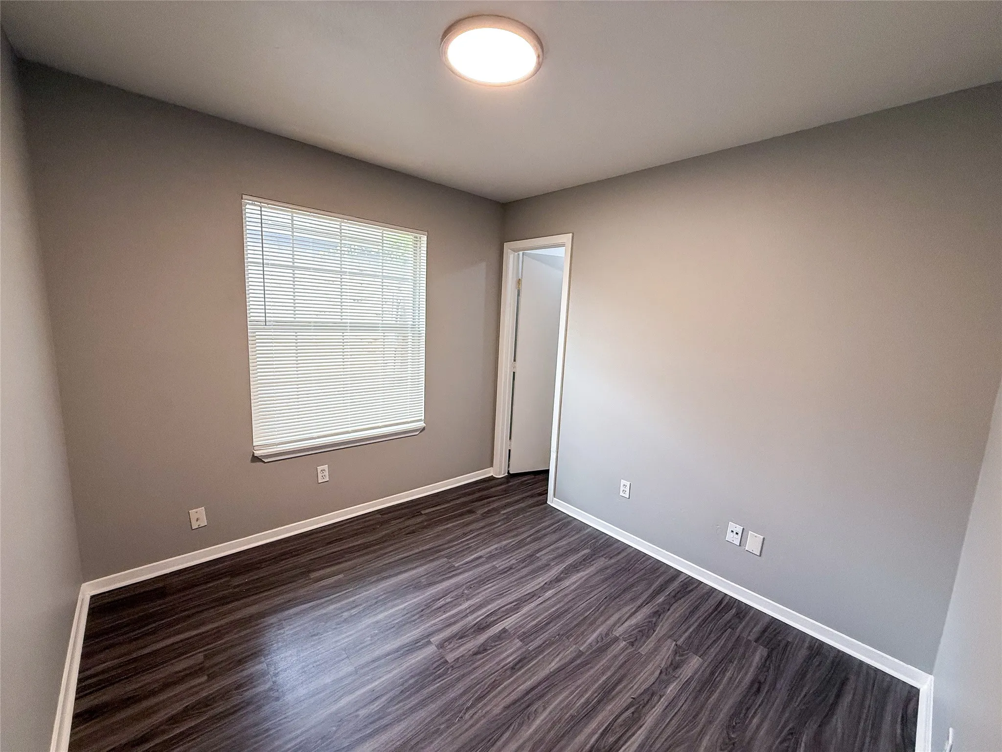 Duplex For Sale in Tarrant County , 1904 San Rafael Street, Fort Worth, Texas 76134, 6 Bedroom, 4 Bathroom, 2 Garage spaces, 0 Sqft, built in 2004, mls#21264776, Real Estate Agent in Fort Worth, Homes For Sale in Tarrant county, Homes For Sale in Fort Worth, Realtor in Fort Worth Texas, Real Estate Brokerage Independent Realty Texas, Luminita Cordes Realtor