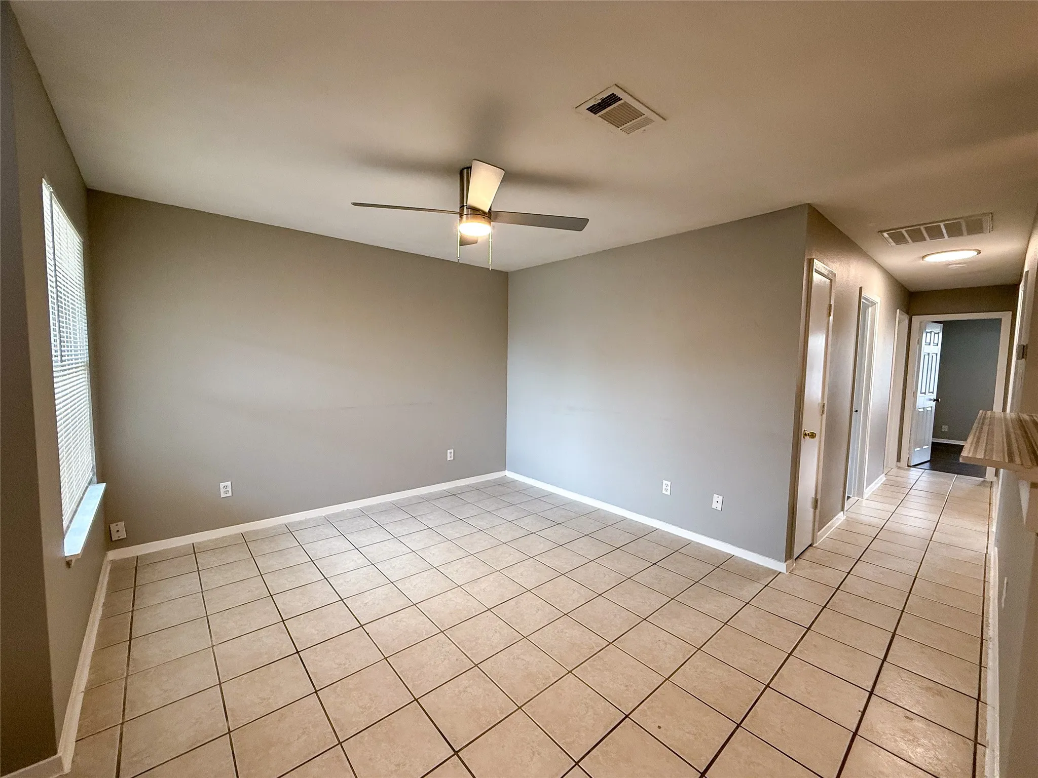 Duplex For Sale in Tarrant County , 1904 San Rafael Street, Fort Worth, Texas 76134, 6 Bedroom, 4 Bathroom, 2 Garage spaces, 0 Sqft, built in 2004, mls#21264776, Real Estate Agent in Fort Worth, Homes For Sale in Tarrant county, Homes For Sale in Fort Worth, Realtor in Fort Worth Texas, Real Estate Brokerage Independent Realty Texas, Luminita Cordes Realtor