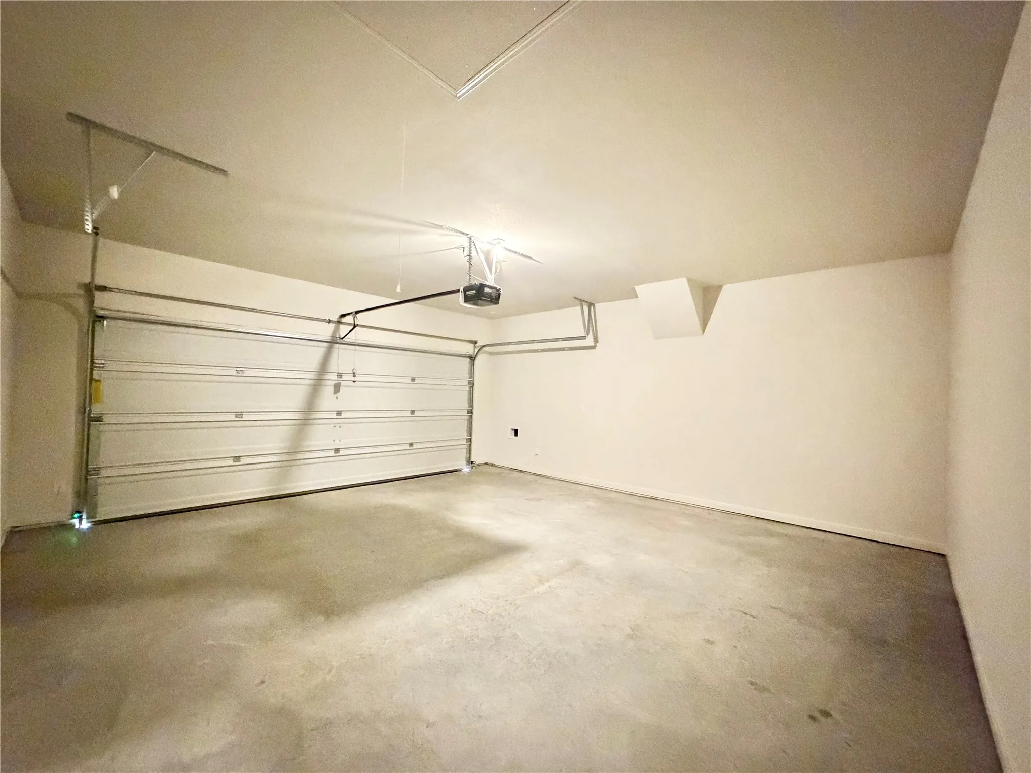 Single Family Residence For Rent in Johnson County , 13404 Gitty Up Circle, Cresson, Texas 76035, 3 Bedroom, 2 Bathroom, 2 Garage spaces, 1,653 Sqft, built in 2024, mls#21262998, Real Estate Agent in Cresson, Homes For Rent in Johnson county, Homes For Rent in Cresson, Realtor in Cresson Texas, Real Estate Brokerage Independent Realty Texas, Luminita Cordes Realtor