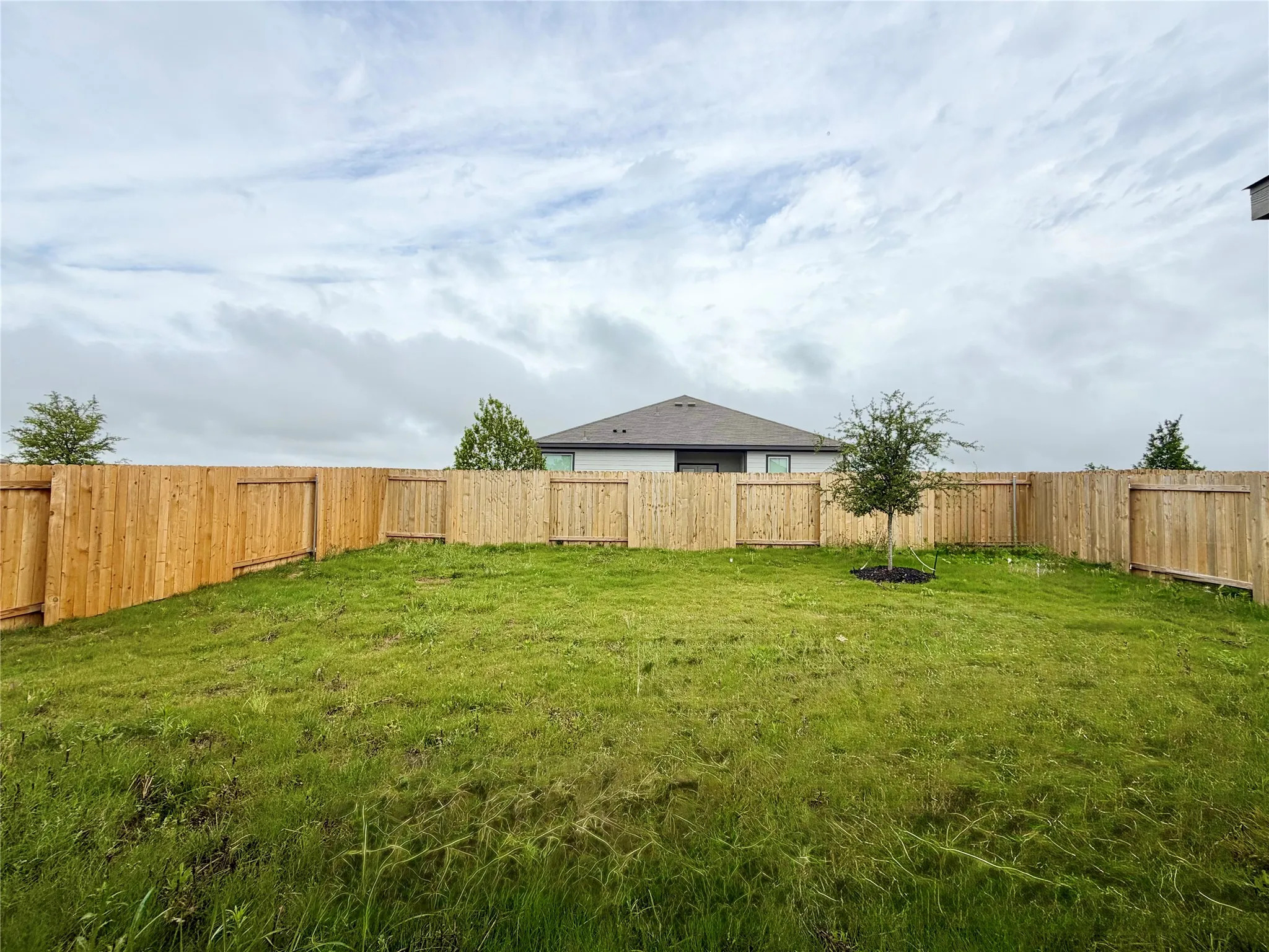 Single Family Residence For Rent in Johnson County , 13404 Gitty Up Circle, Cresson, Texas 76035, 3 Bedroom, 2 Bathroom, 2 Garage spaces, 1,653 Sqft, built in 2024, mls#21262998, Real Estate Agent in Cresson, Homes For Rent in Johnson county, Homes For Rent in Cresson, Realtor in Cresson Texas, Real Estate Brokerage Independent Realty Texas, Luminita Cordes Realtor