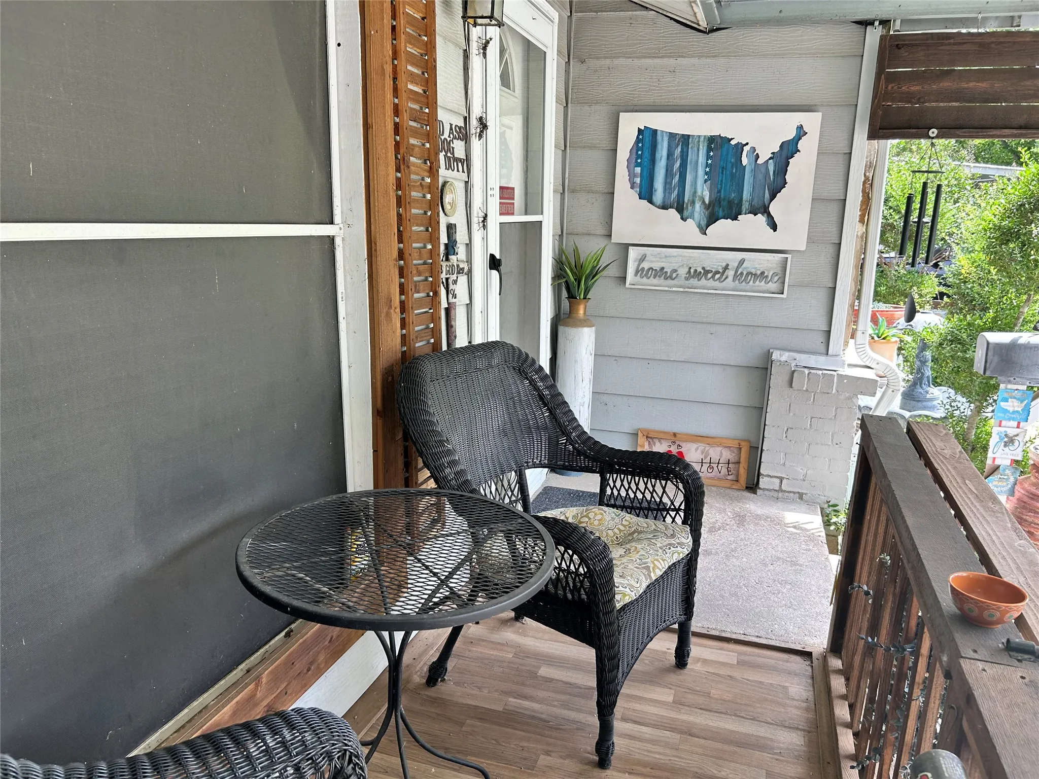 Single Family Residence For Sale in Dallas County , 501 E Holley Street, Mesquite, Texas 75149, 2 Bedroom, 1 Bathroom, Garage spaces, 1,007 Sqft, built in 1952, mls#21263048, Real Estate Agent in Mesquite, Homes For Sale in Dallas county, Homes For Sale in Mesquite, Realtor in Mesquite Texas, Real Estate Brokerage Independent Realty Texas, Luminita Cordes Realtor