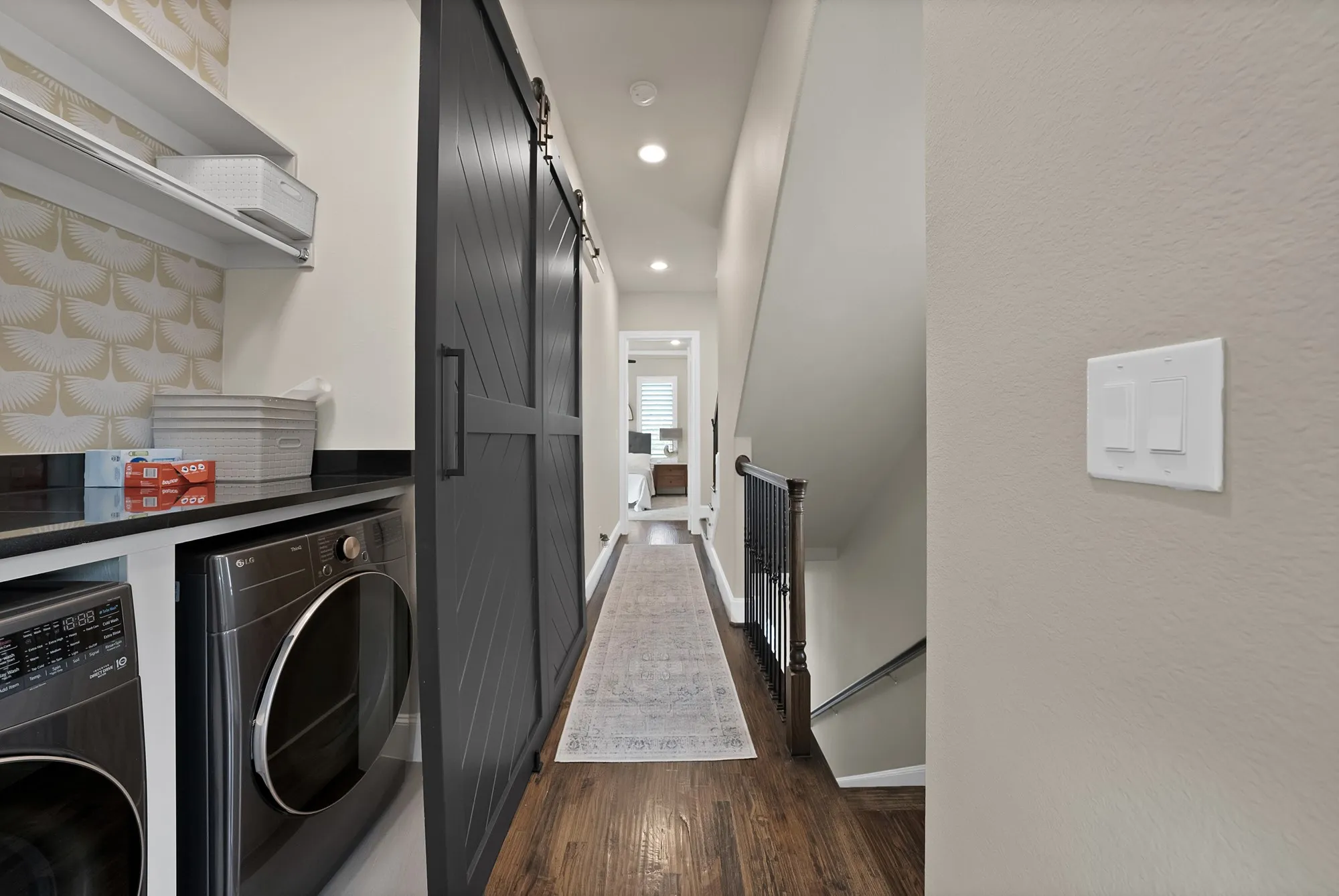 Townhouse For Sale in Tarrant County , 406 Mills Street, Fort Worth, Texas 76102, 3 Bedrooms, 4 Bathrooms, 2 Garage spaces, 2,308 Sqft, built in 2016, Price $790,000, mls#21265956, Real Estate Agent in Fort Worth, Homes For Sale in Tarrant county, Homes For Sale in Fort Worth, Realtor in Fort Worth Texas, Real Estate Brokerage Independent Realty Texas, Luminita Cordes Realtor