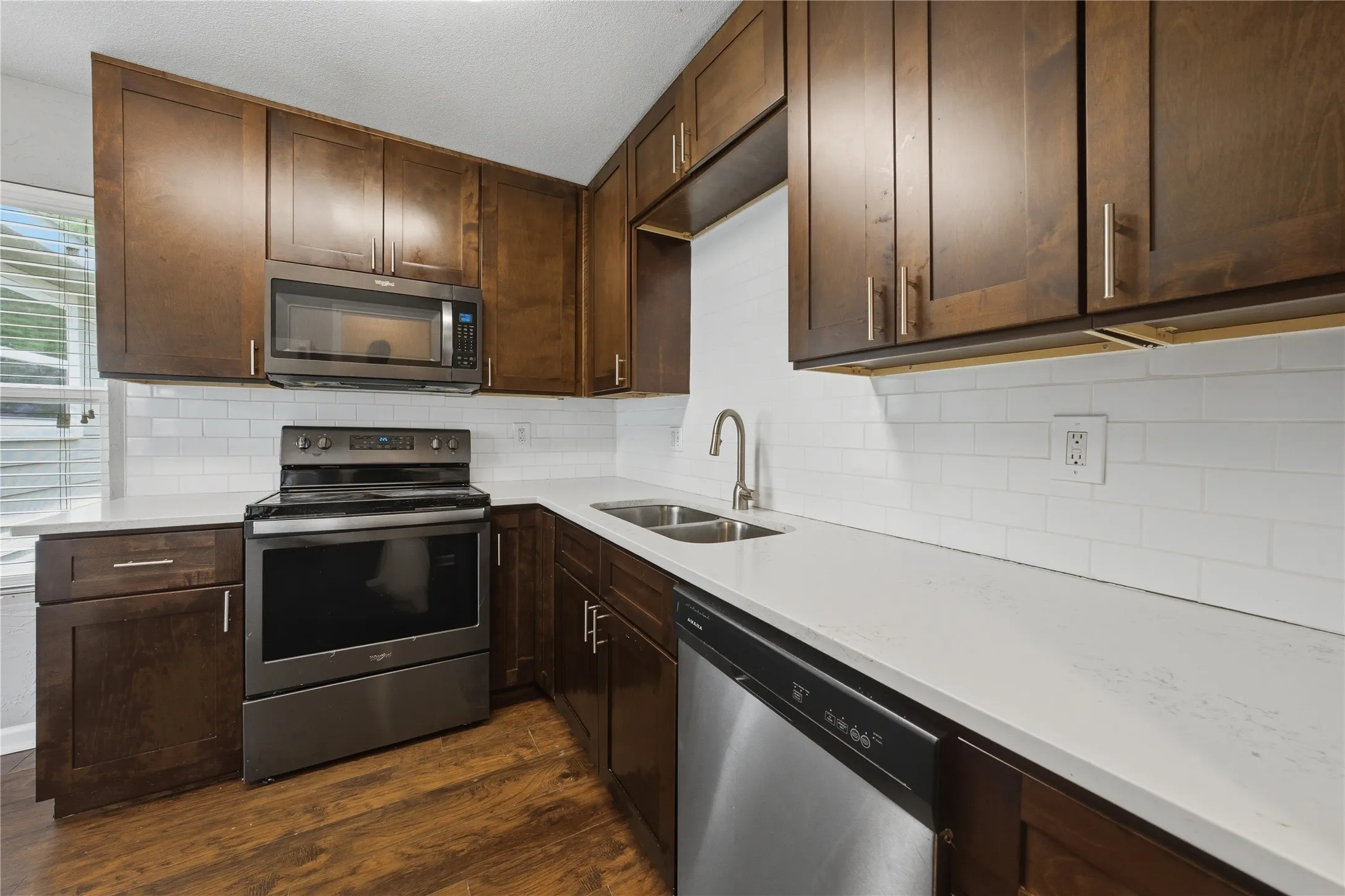Single Family Residence For Sale in Kaufman County , 505 S 5th Street, Crandall, Texas 75114, 3 Bedrooms, 2 Bathrooms, Garage spaces, 1,360 Sqft, built in 1975, Price $214,000, mls#21263328, Real Estate Agent in Crandall, Homes For Sale in Kaufman county, Homes For Sale in Crandall, Realtor in Crandall Texas, Real Estate Brokerage Independent Realty Texas, Luminita Cordes Realtor