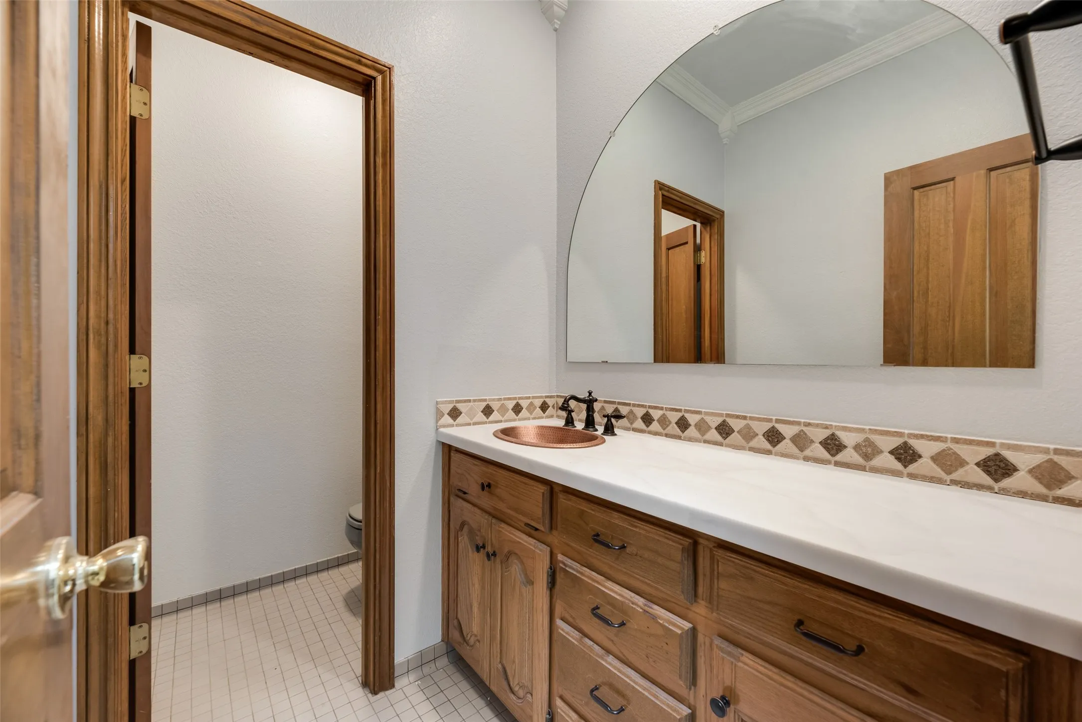 Hallway Half Bath