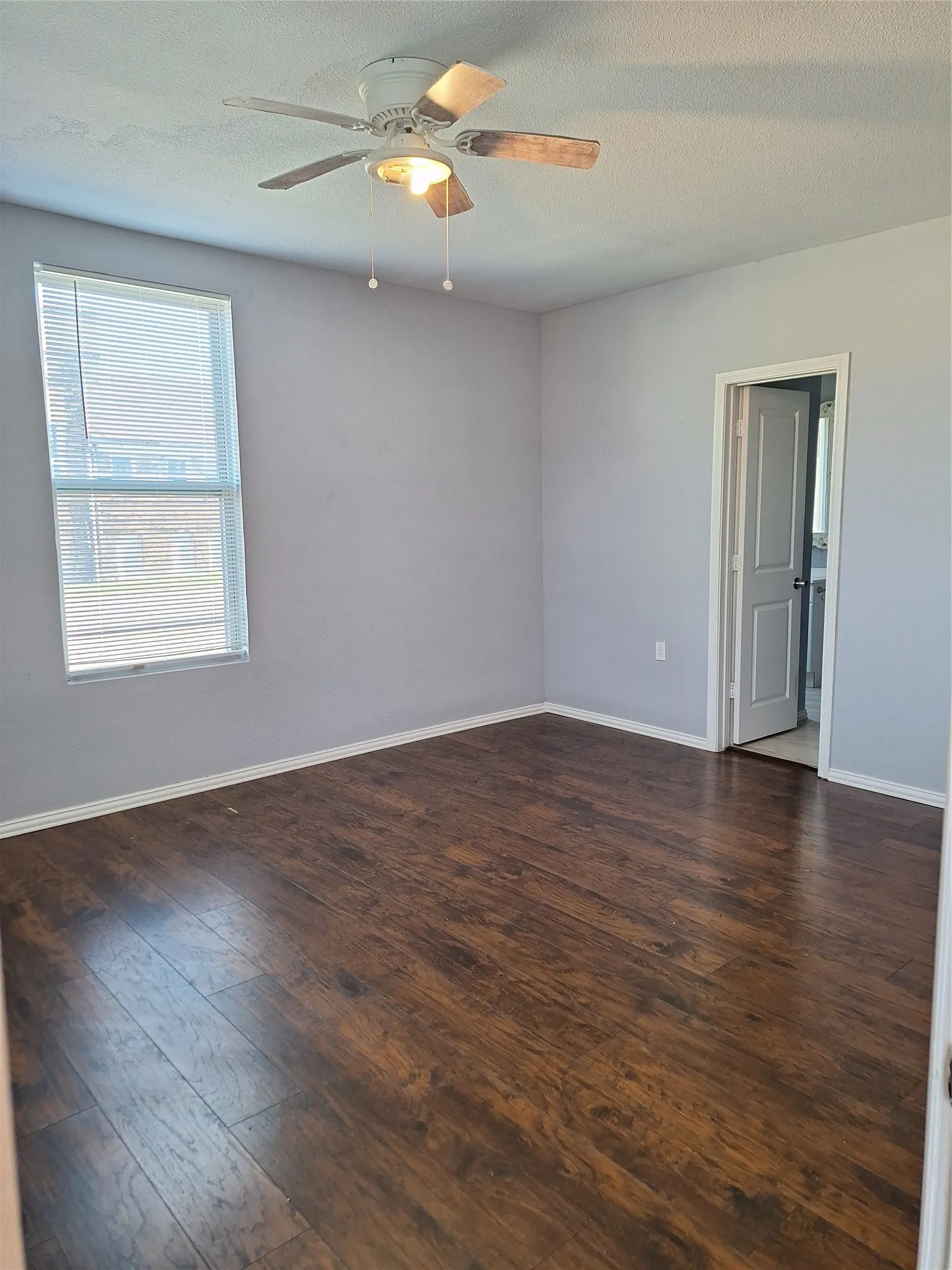Single Family Residence For Sale in Hunt County , 3913 Lee Street, Greenville, Texas 75401, 3 Bedrooms, 2 Bathrooms, Garage spaces, 1,494 Sqft, built in 1955, Price $185,000, mls#21256880, Real Estate Agent in Greenville, Homes For Sale in Hunt county, Homes For Sale in Greenville, Realtor in Greenville Texas, Real Estate Brokerage Independent Realty Texas, Luminita Cordes Realtor