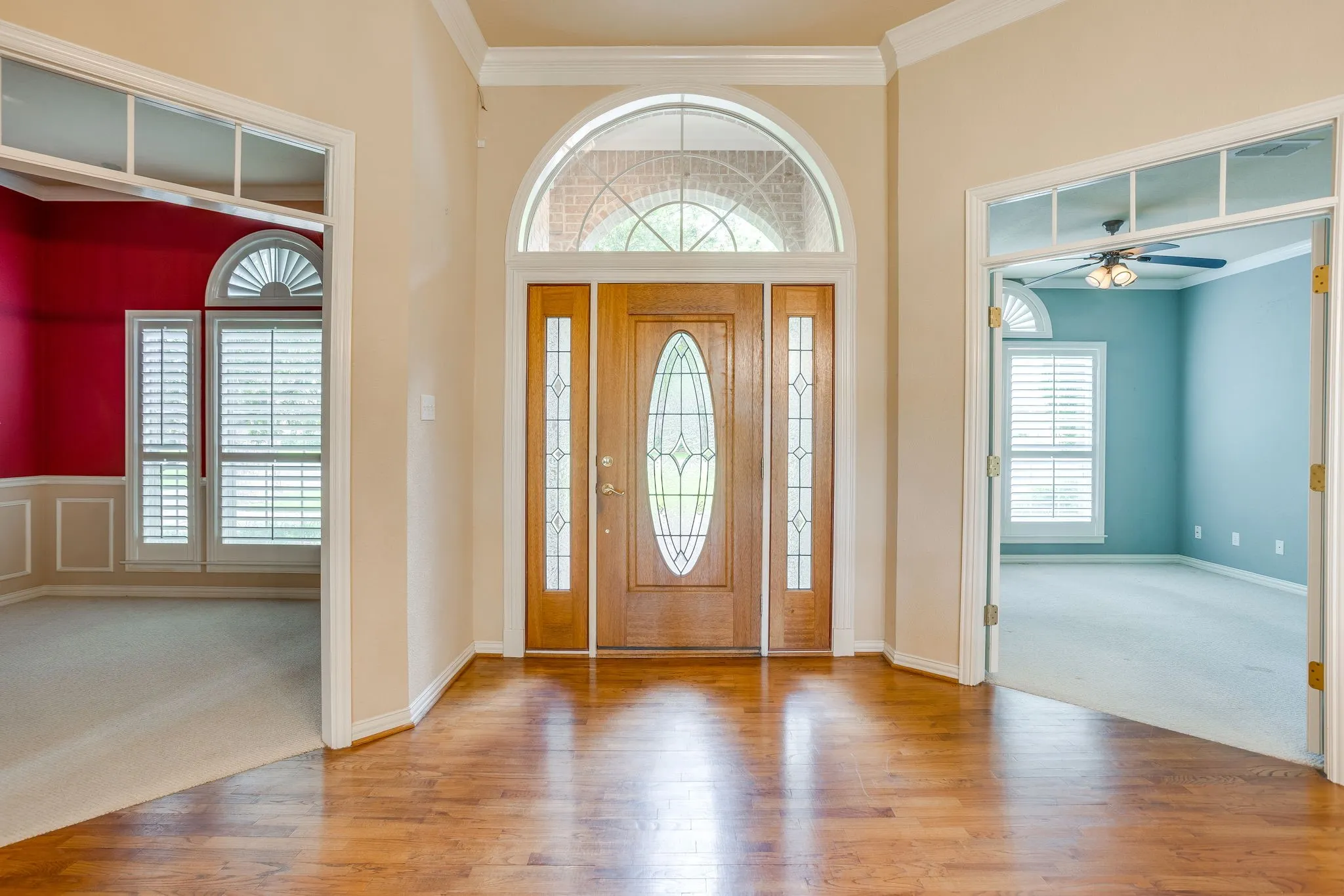 Single Family Residence For Sale in Hood County , 8707 S Monticello Circle, Granbury, Texas 76049, 4 Bedrooms, 3 Bathrooms, 2 Garage spaces, 2,412 Sqft, built in 1997, Price $375,000, mls#21262819, Real Estate Agent in Granbury, Homes For Sale in Hood county, Homes For Sale in Granbury, Realtor in Granbury Texas, Real Estate Brokerage Independent Realty Texas, Luminita Cordes Realtor