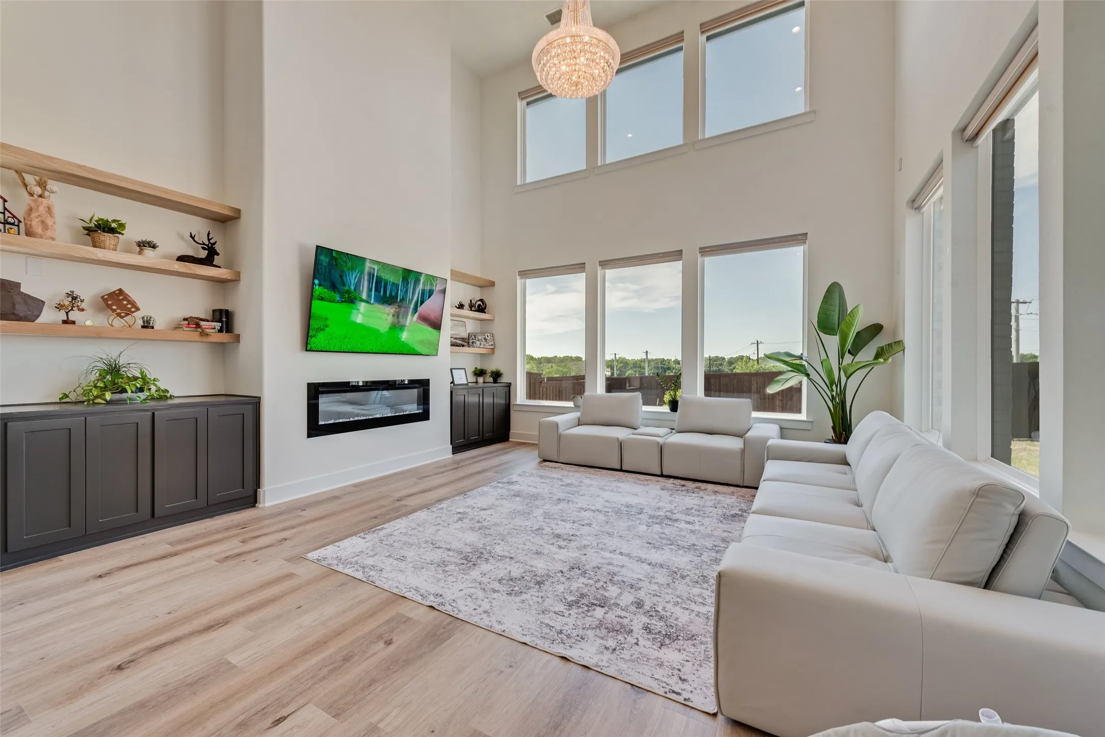 Single Family Residence For Sale in Collin County , 2905 Calvin Road, Mc Kinney, Texas 75071, 4 Bedroom, 4 Bathroom, 2 Garage spaces, 3,600 Sqft, built in 2023, mls#21266042, Real Estate Agent in Mc Kinney, Homes For Sale in Collin county, Homes For Sale in Mc Kinney, Realtor in Mc Kinney Texas, Real Estate Brokerage Independent Realty Texas, Luminita Cordes Realtor