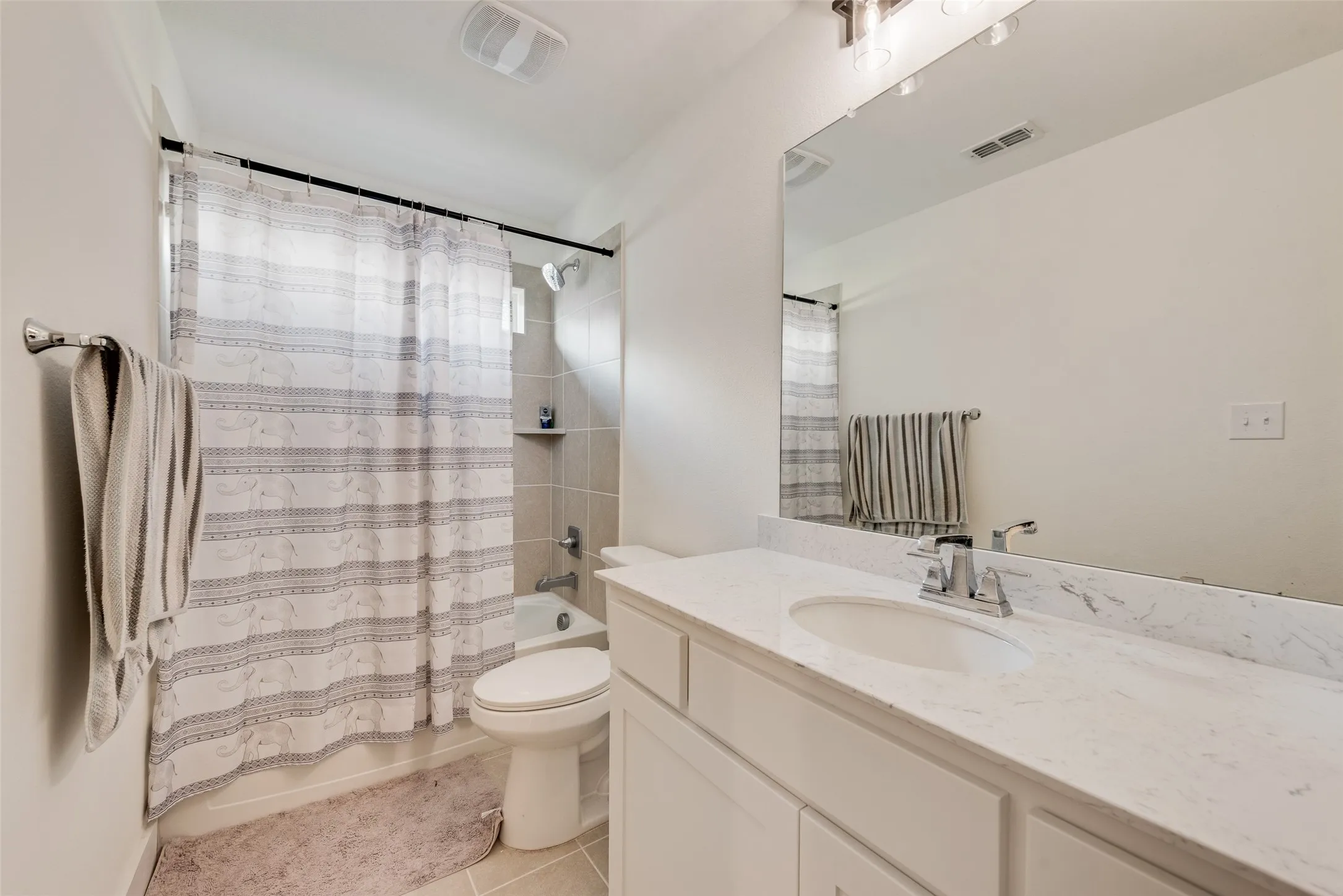 Single Family Residence For Sale in Collin County , 2905 Calvin Road, Mc Kinney, Texas 75071, 4 Bedroom, 4 Bathroom, 2 Garage spaces, 3,600 Sqft, built in 2023, mls#21266042, Real Estate Agent in Mc Kinney, Homes For Sale in Collin county, Homes For Sale in Mc Kinney, Realtor in Mc Kinney Texas, Real Estate Brokerage Independent Realty Texas, Luminita Cordes Realtor