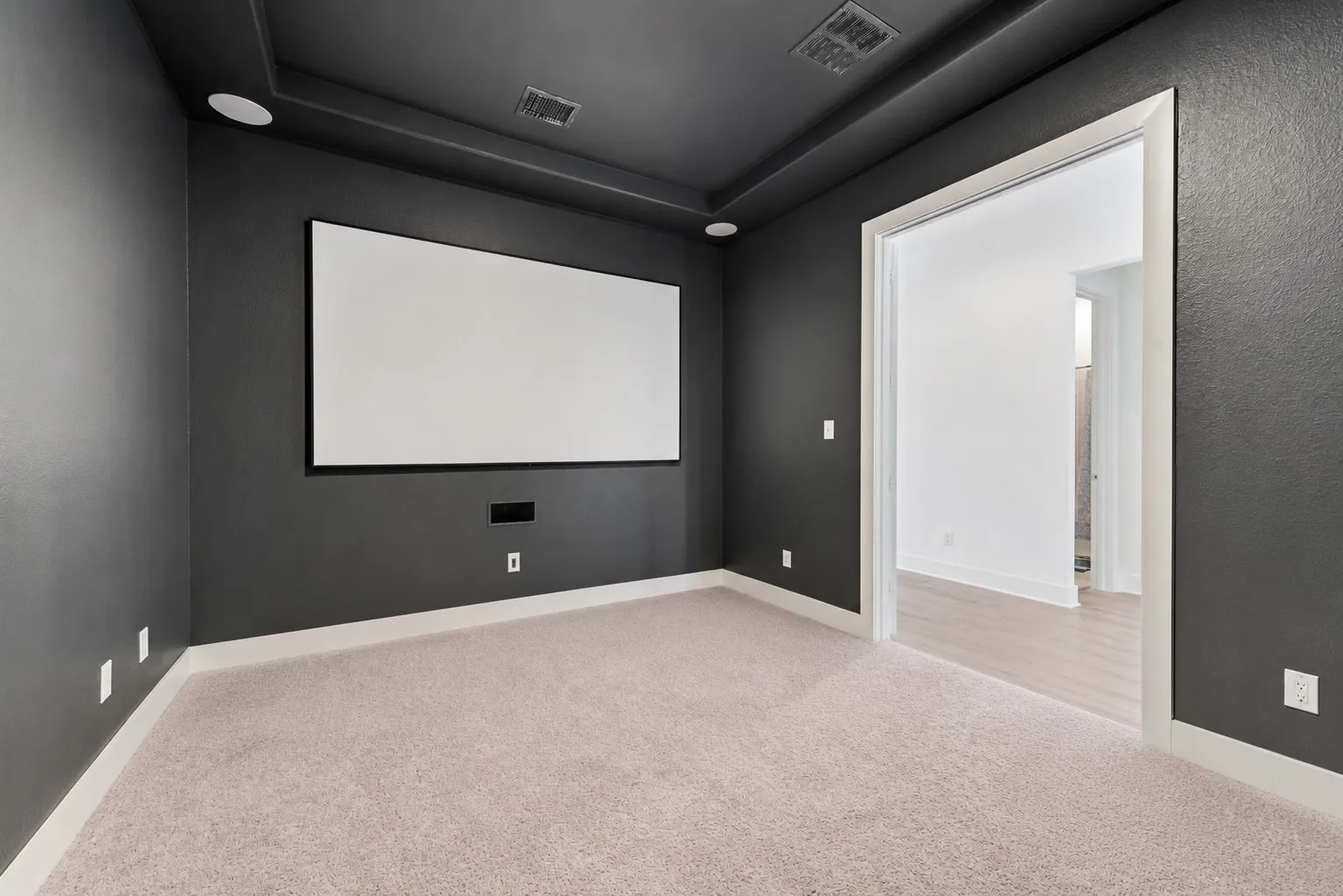 Single Family Residence For Sale in Collin County , 2905 Calvin Road, Mc Kinney, Texas 75071, 4 Bedroom, 4 Bathroom, 2 Garage spaces, 3,600 Sqft, built in 2023, mls#21266042, Real Estate Agent in Mc Kinney, Homes For Sale in Collin county, Homes For Sale in Mc Kinney, Realtor in Mc Kinney Texas, Real Estate Brokerage Independent Realty Texas, Luminita Cordes Realtor