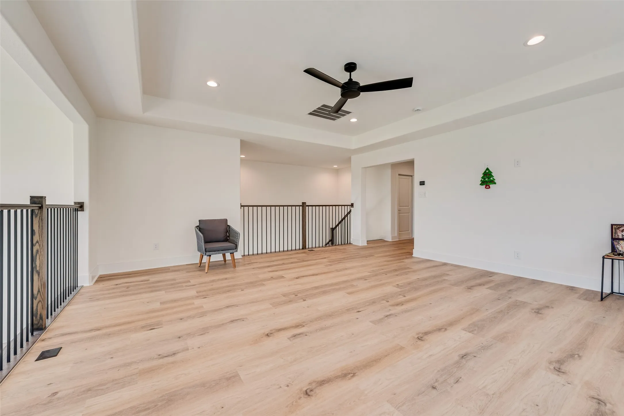 Single Family Residence For Sale in Collin County , 2905 Calvin Road, Mc Kinney, Texas 75071, 4 Bedroom, 4 Bathroom, 2 Garage spaces, 3,600 Sqft, built in 2023, mls#21266042, Real Estate Agent in Mc Kinney, Homes For Sale in Collin county, Homes For Sale in Mc Kinney, Realtor in Mc Kinney Texas, Real Estate Brokerage Independent Realty Texas, Luminita Cordes Realtor